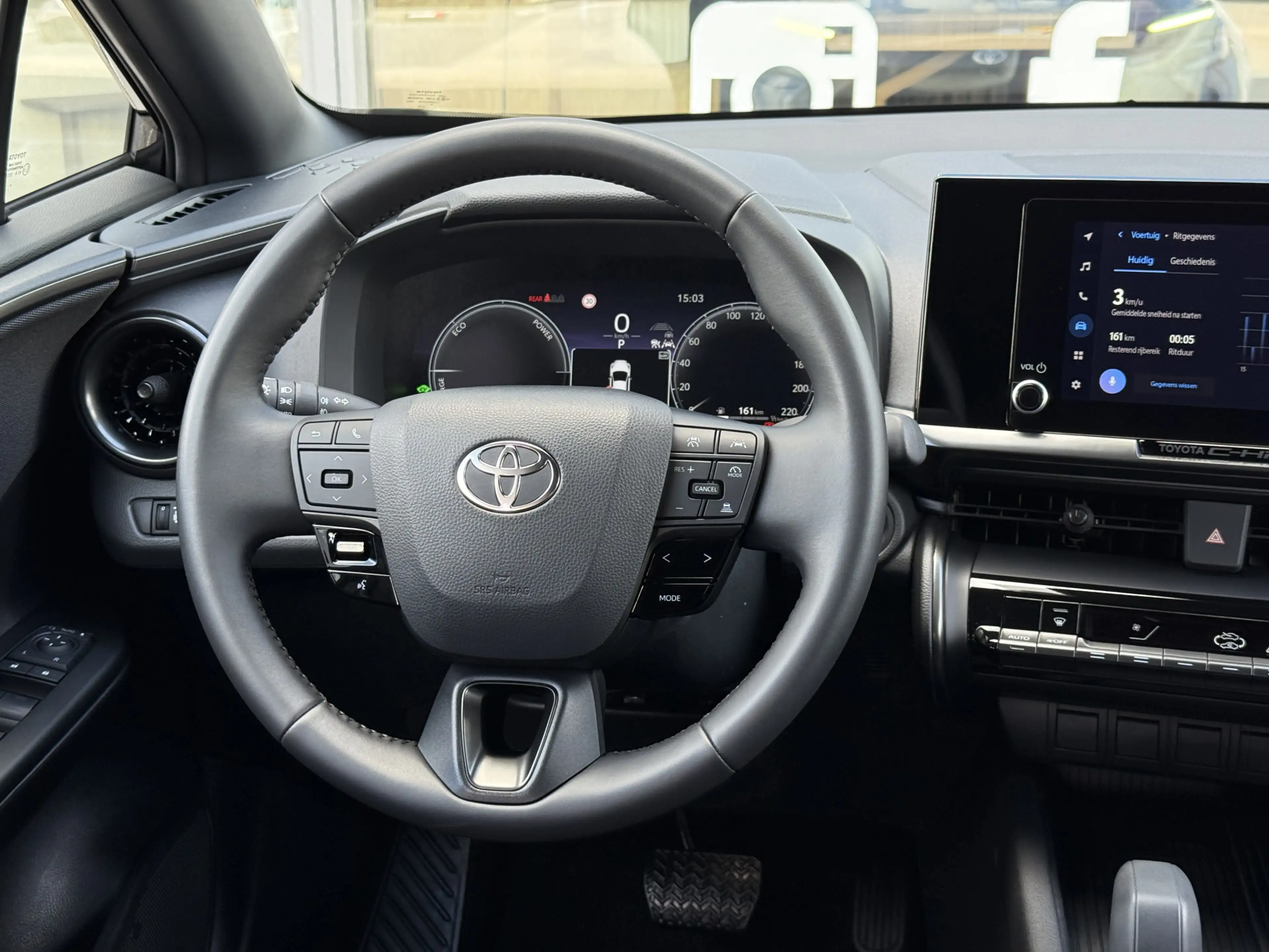 Toyota C-HR 1.8 Hybrid 140 Dynamic Apple/Camera — photo 24