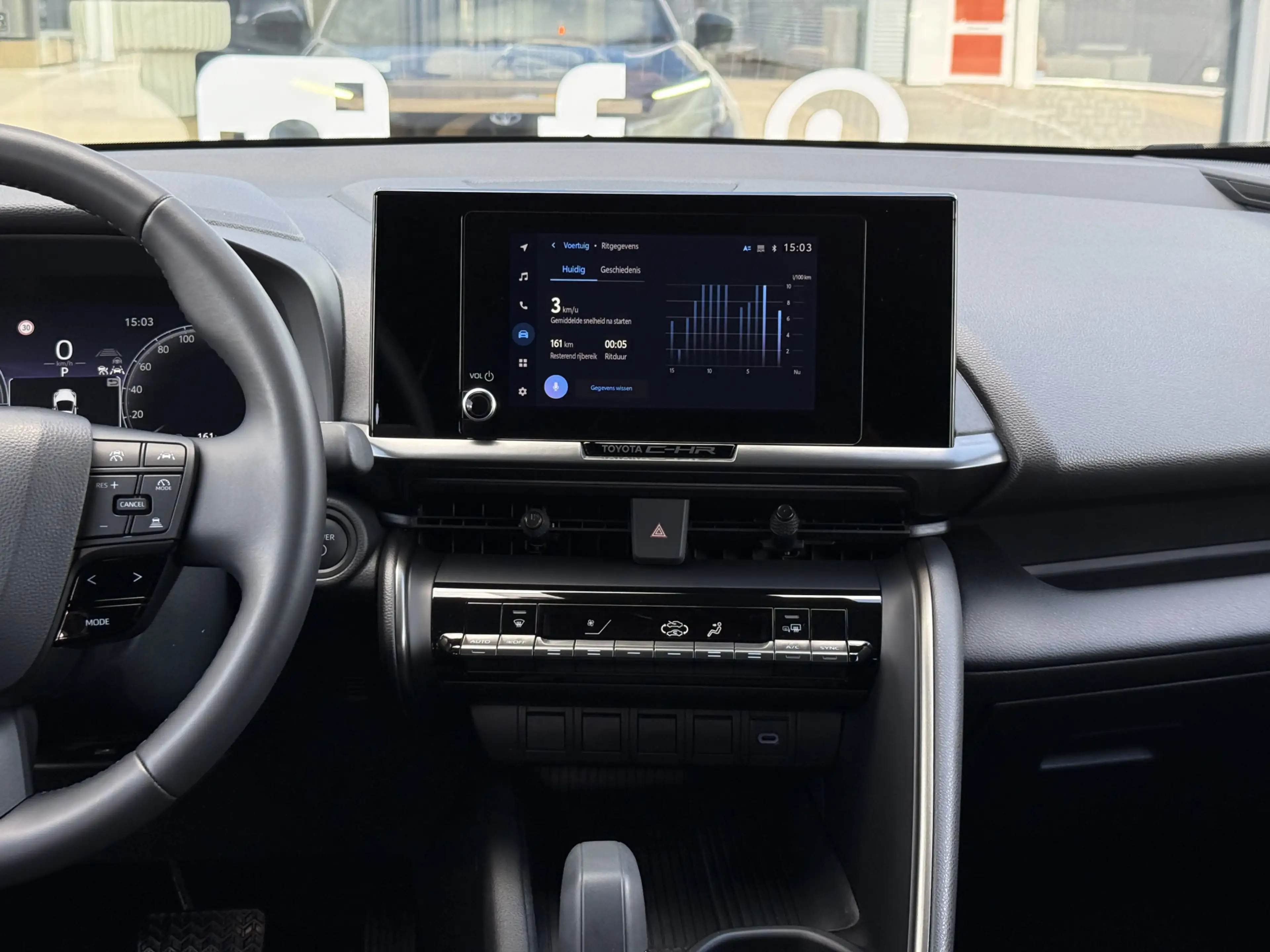Toyota C-HR 1.8 Hybrid 140 Dynamic Apple/Camera — photo 23