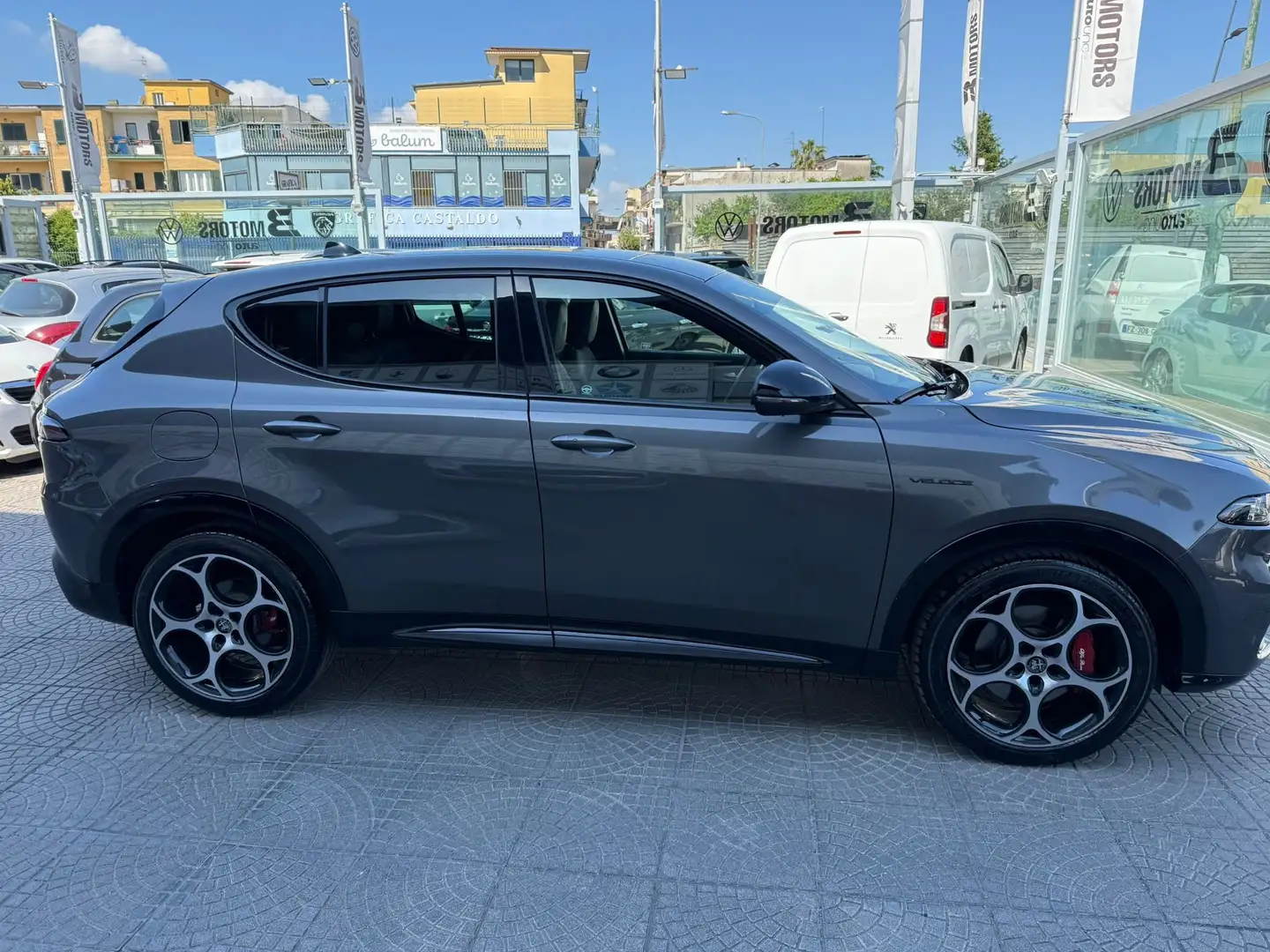 Alfa Romeo Tonale Tonale 1.6 Veloce 130cv tct6 Gris - 2