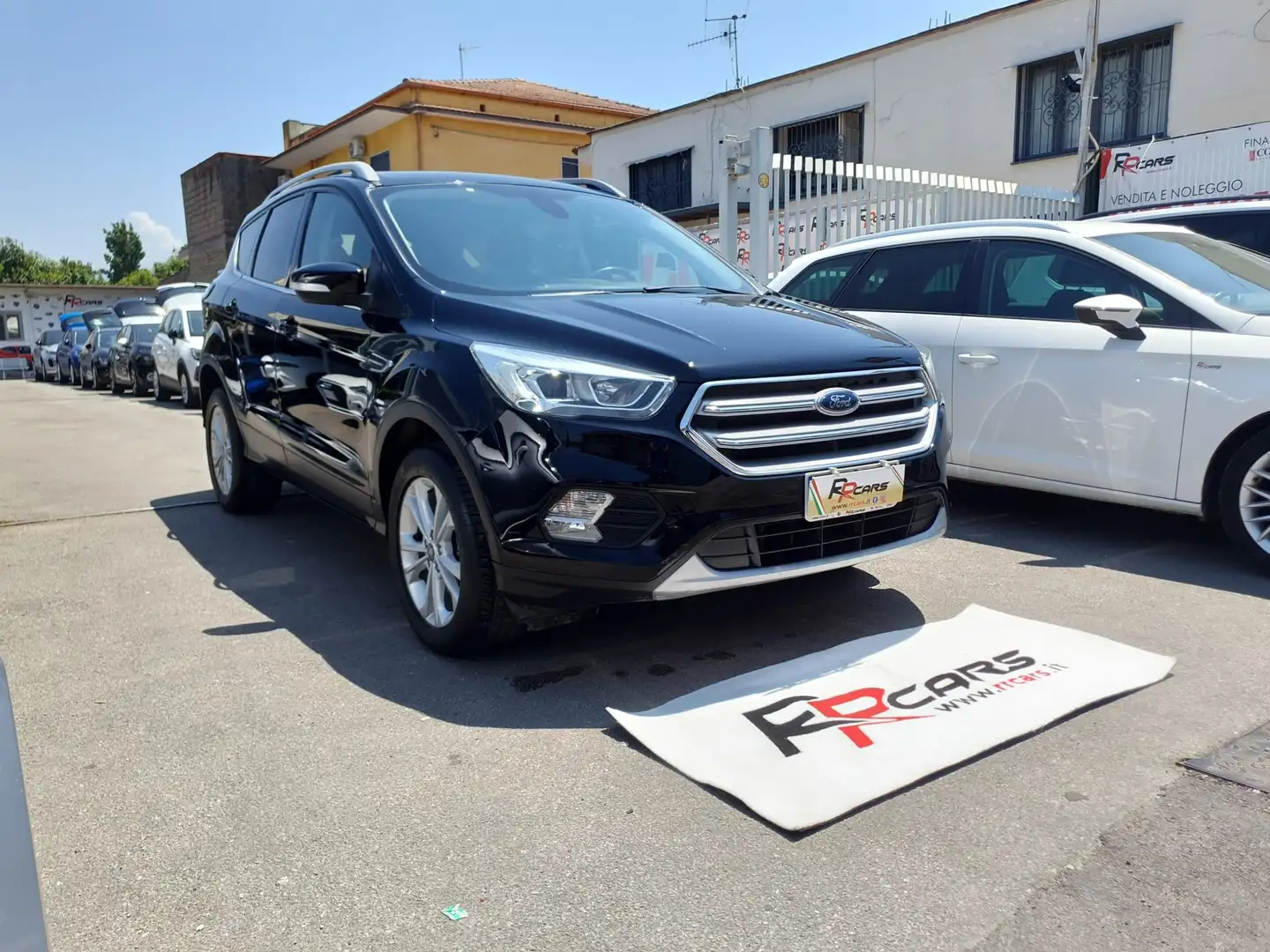 Ford Kuga Kuga II  1.5 tdci powershift ST-Line s Nero - 2