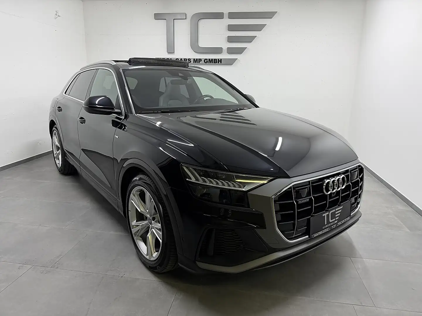 Audi Q8 50 MHEV TDI quattro Tiptronic, S-line, Pano, St... Schwarz - 1
