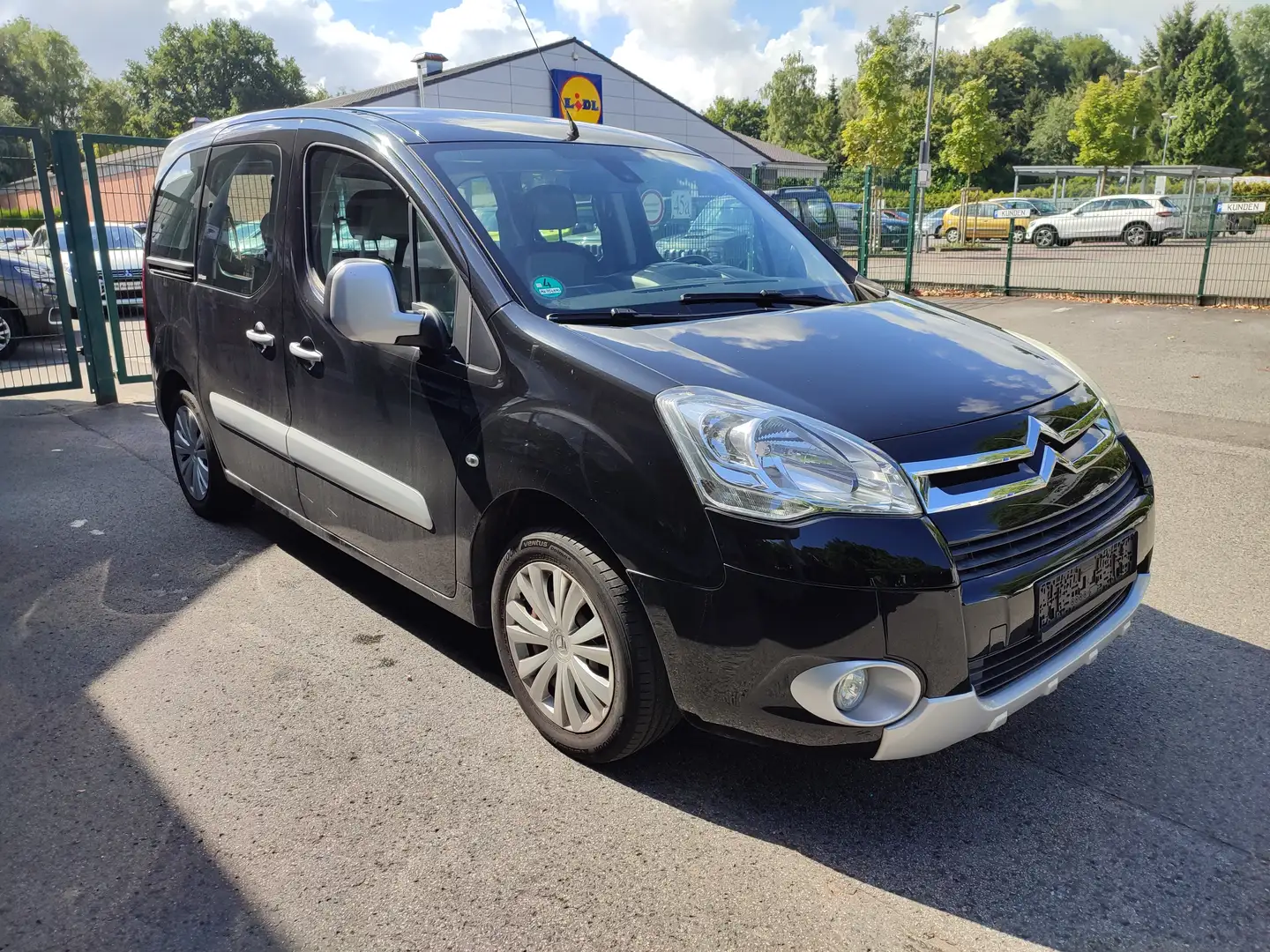 Citroen Berlingo VTi 120 Multispace Klima Schwarz - 2