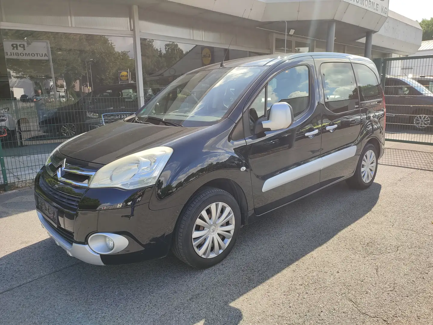 Citroen Berlingo VTi 120 Multispace Klima Schwarz - 1