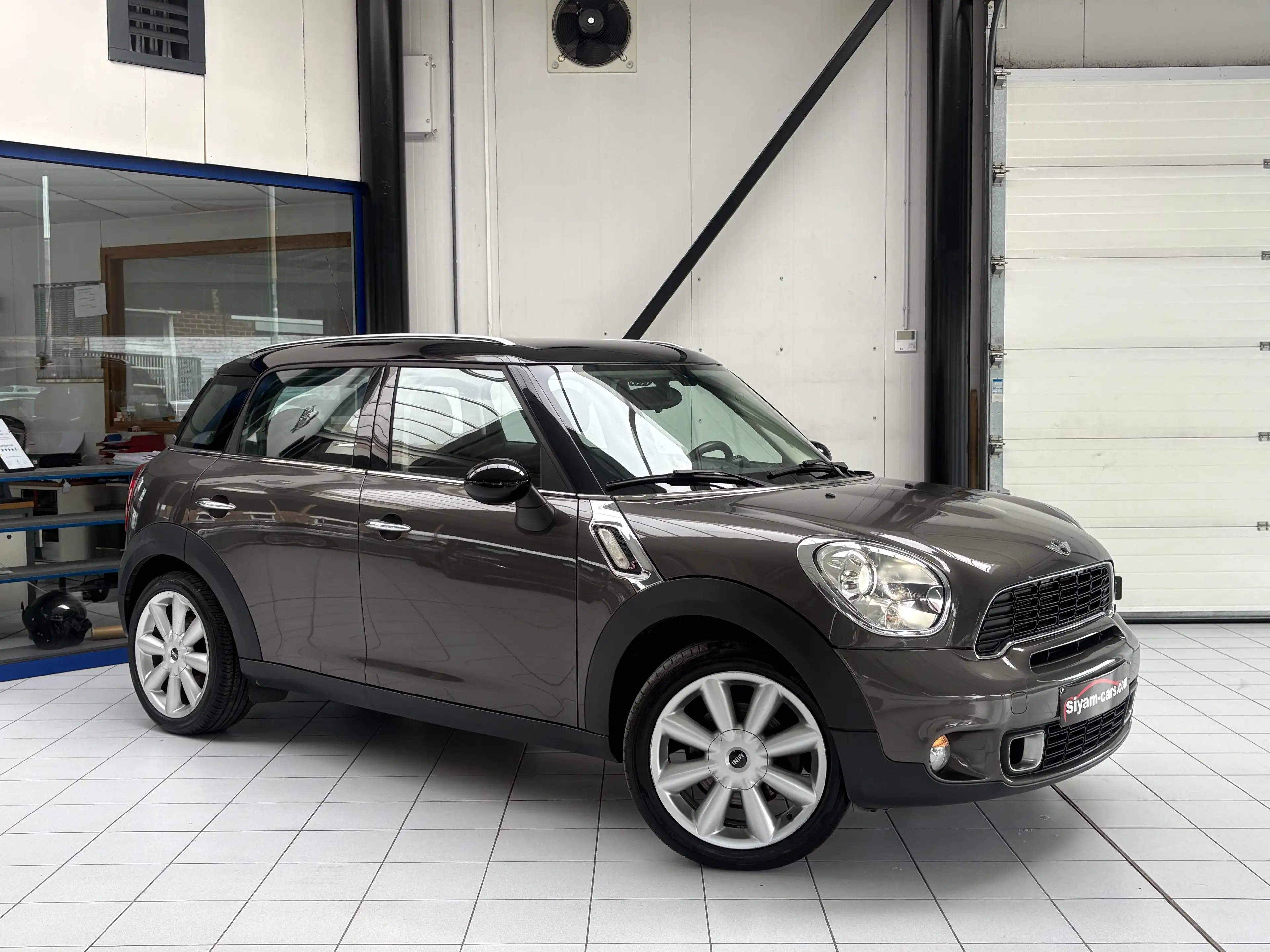MINI Cooper SD Countryman Mini Countryman 2.0 D *XENON * CUIR * H&K * PDC * JANTES * — photo 7