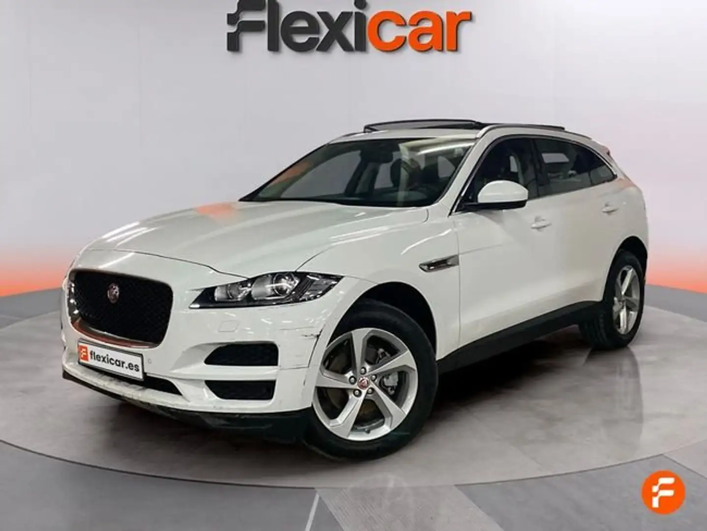Jaguar F-Pace 2.0i4D Portfolio Aut. AWD 180 Blanc - 2