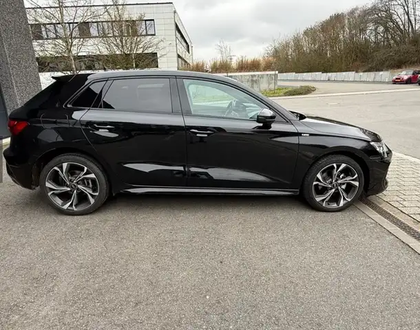 Audi A3 view 7