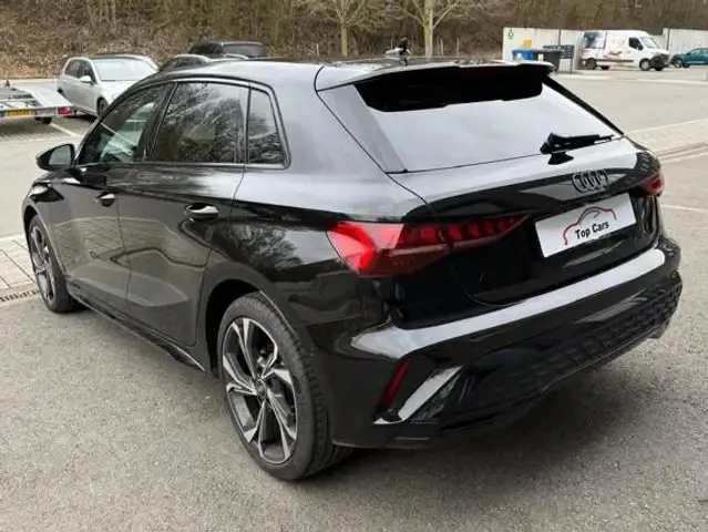 Audi A3 view 9