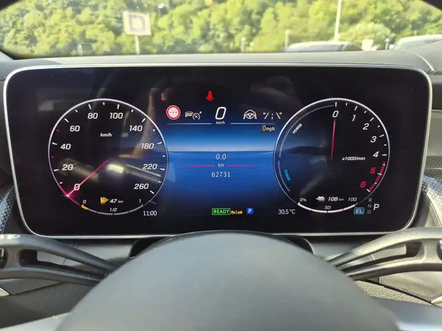 Mercedes-Benz 300 view 14