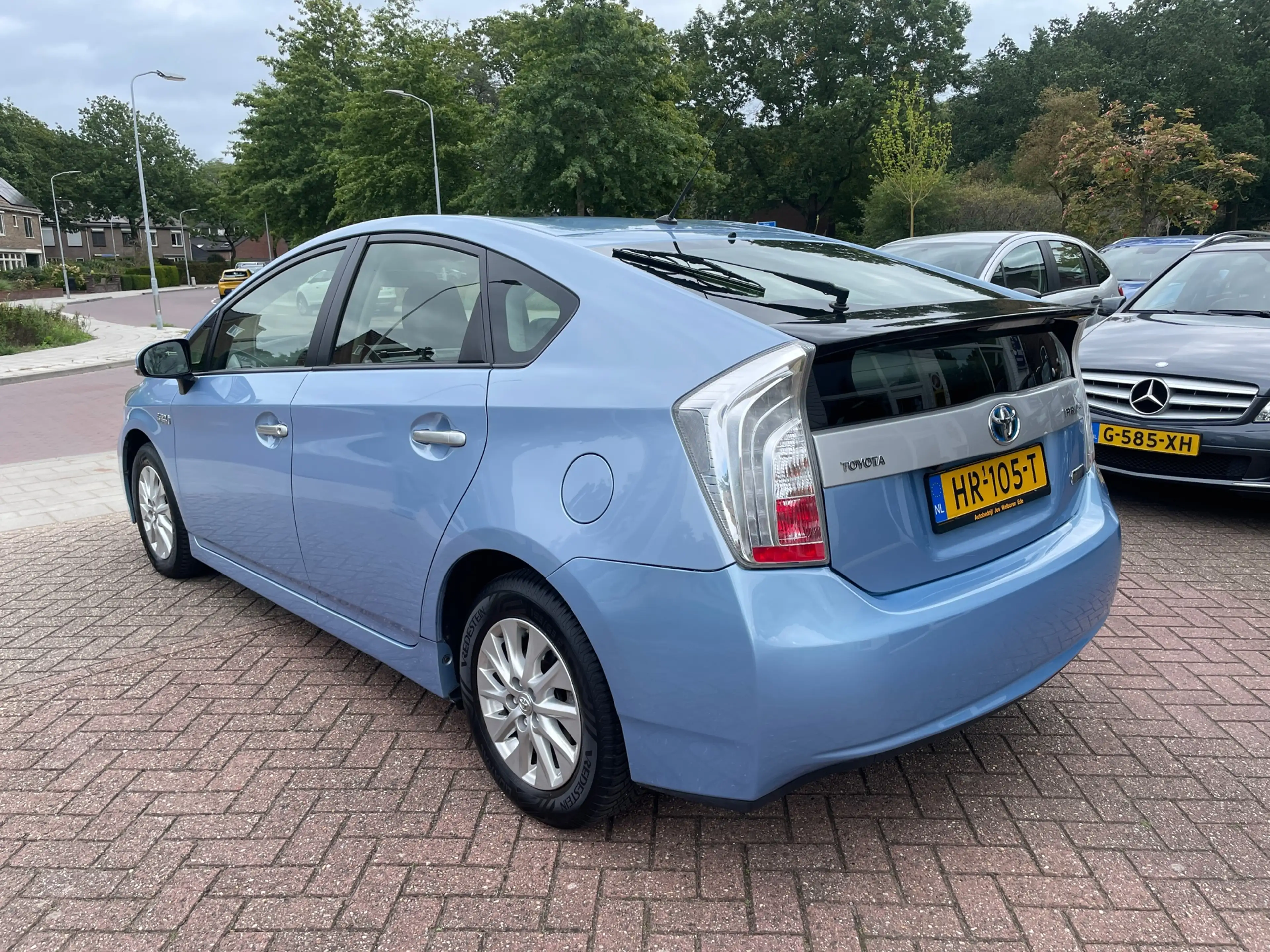 Toyota Prius 1.8 Plug-in Aspiration — photo 4