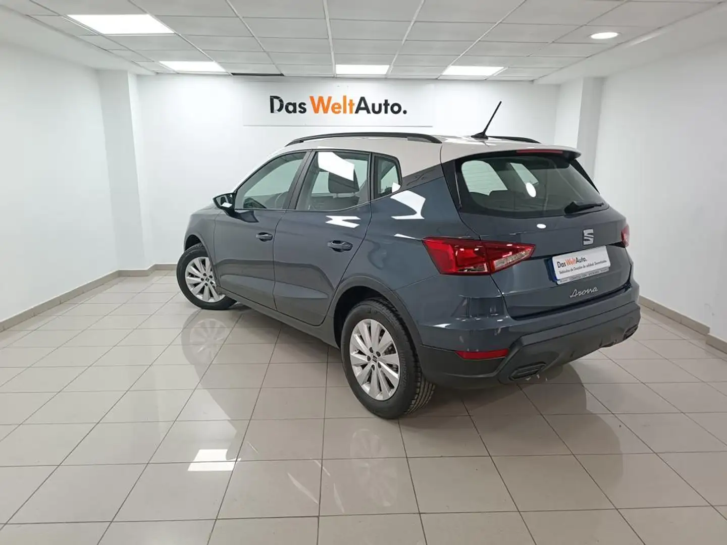SEAT Arona 1.0 TSI S&S Style DSG7 XM 115 Gris - 2