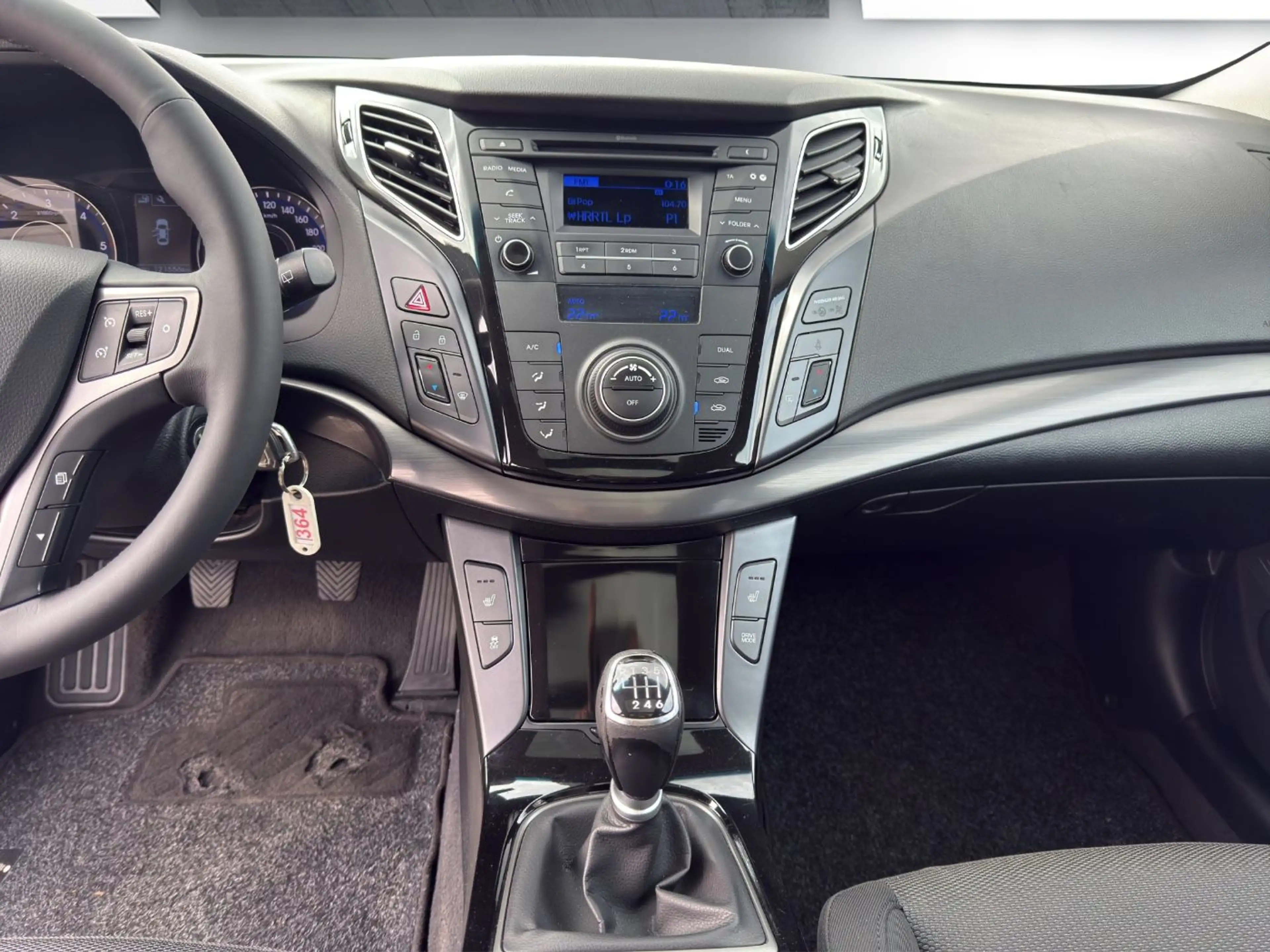 Hyundai i40 cw Trend blue Sitzheizung, Parkpilot — photo 10