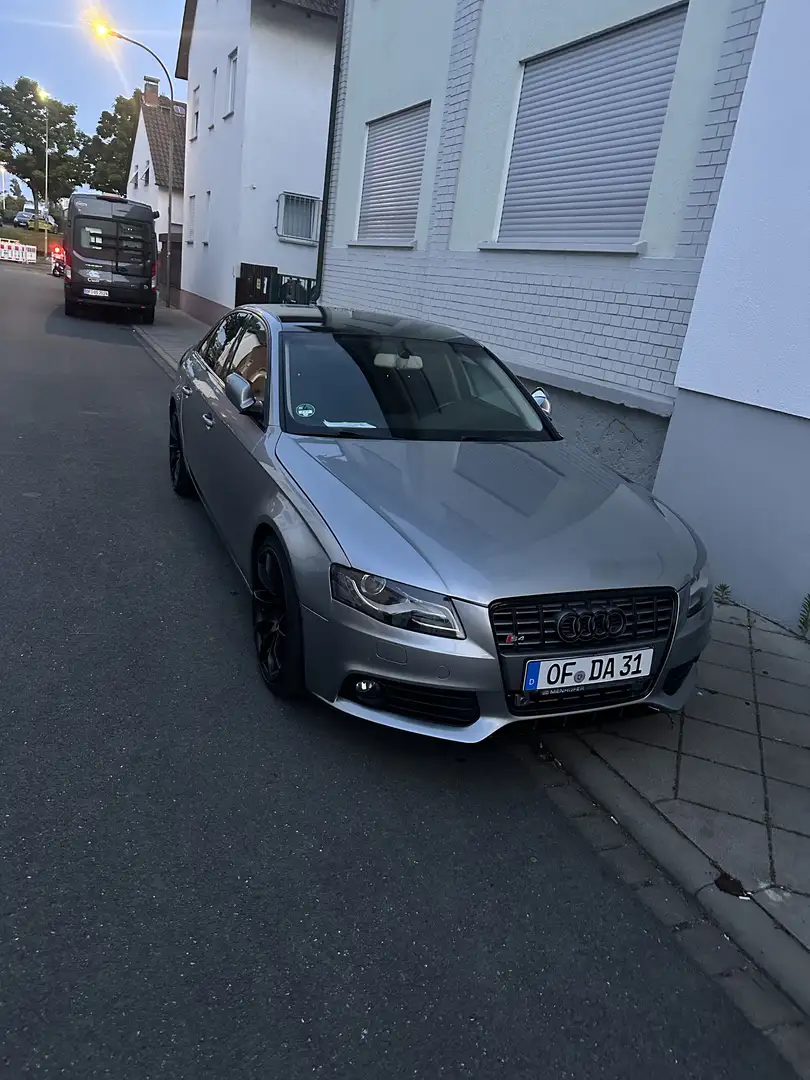Audi A4 2.0 TDI DPF multitronic S line Sportpaket (plus) - 1