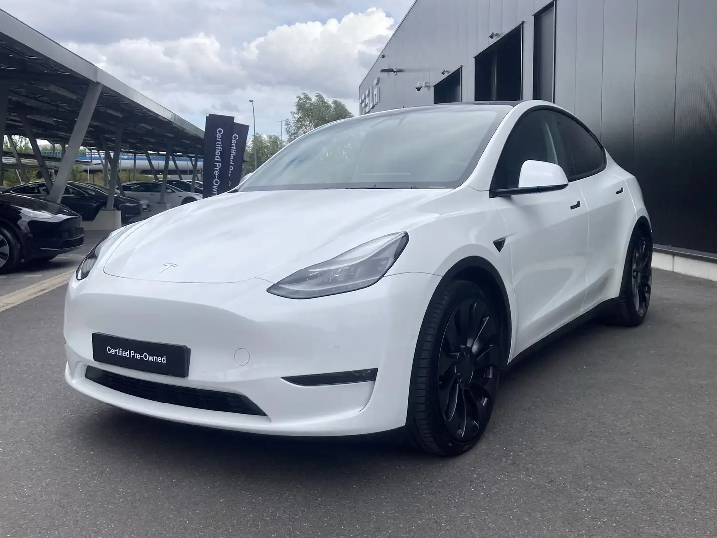 Tesla Model Y Performance/Certified Pre owned Wit - 2