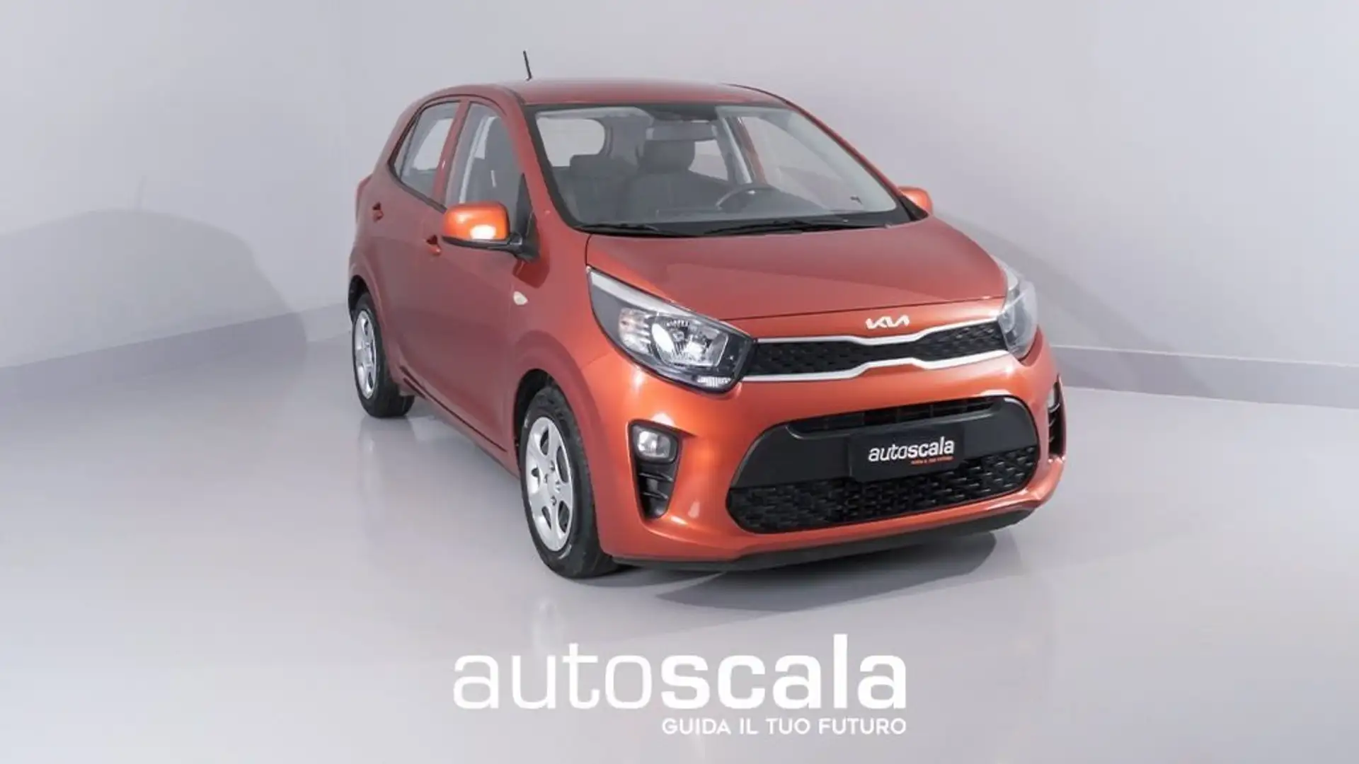 Kia Picanto 1.0 12V 5 porte AMT Urban - 1