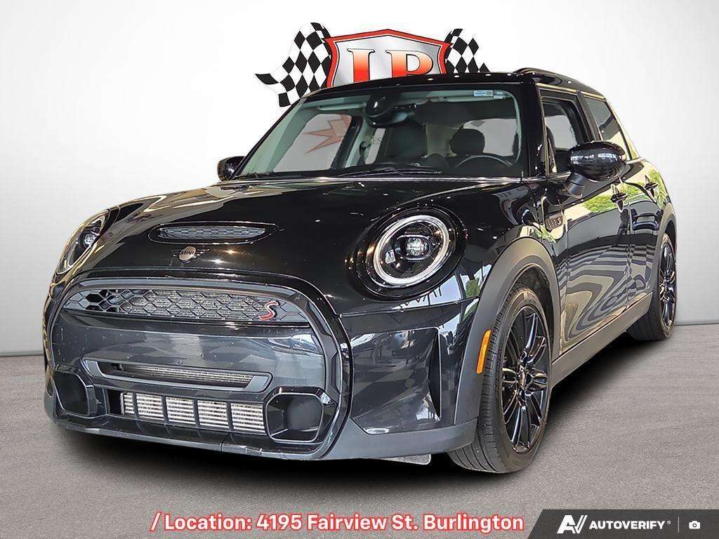2024 MINI 5 Door Cooper S Apple CarPlay & Android Auto  Power Sunr