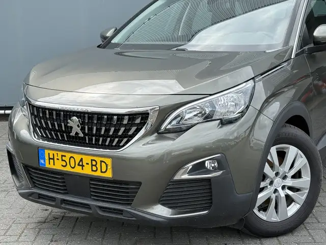 Peugeot 3008 view 7