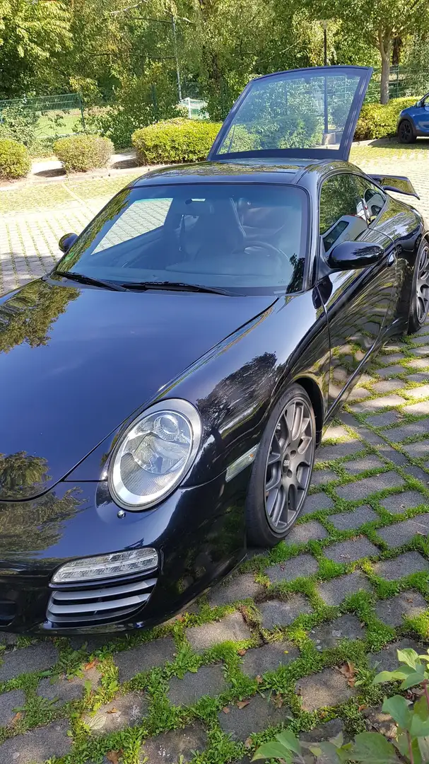 Porsche 911 Targa Schwarz - 2