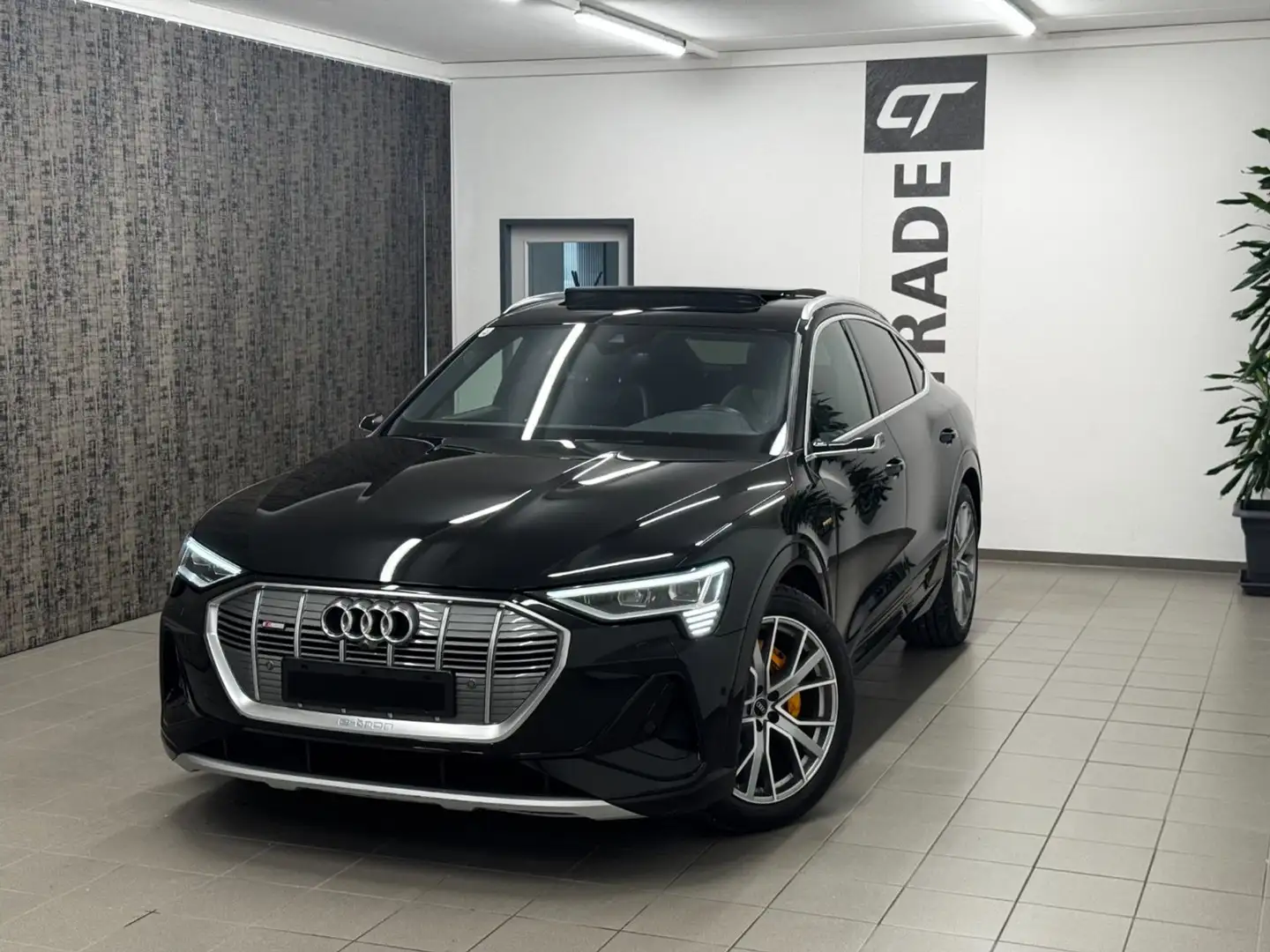 Audi e-tron Sportback 50 quattro S line Schwarz - 2