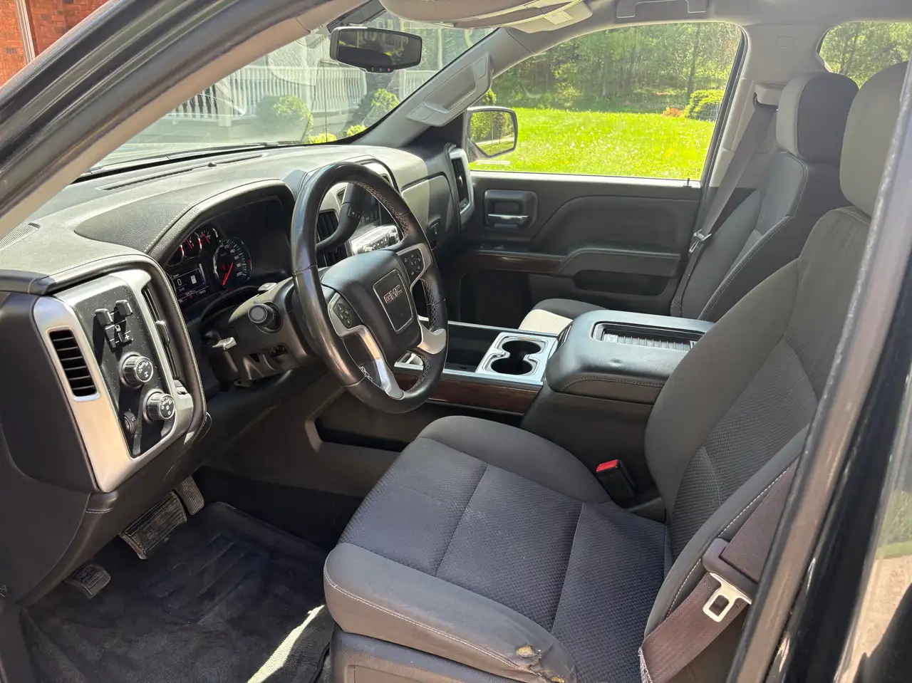GMC Sierra 1500 fotografie GMC Sierra 1500