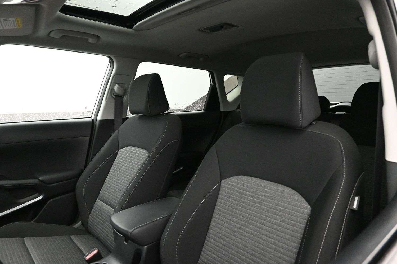 2024 Kia Soul One Owner & Fully Certified ****Only 12K !!! EX+, — снимка 1