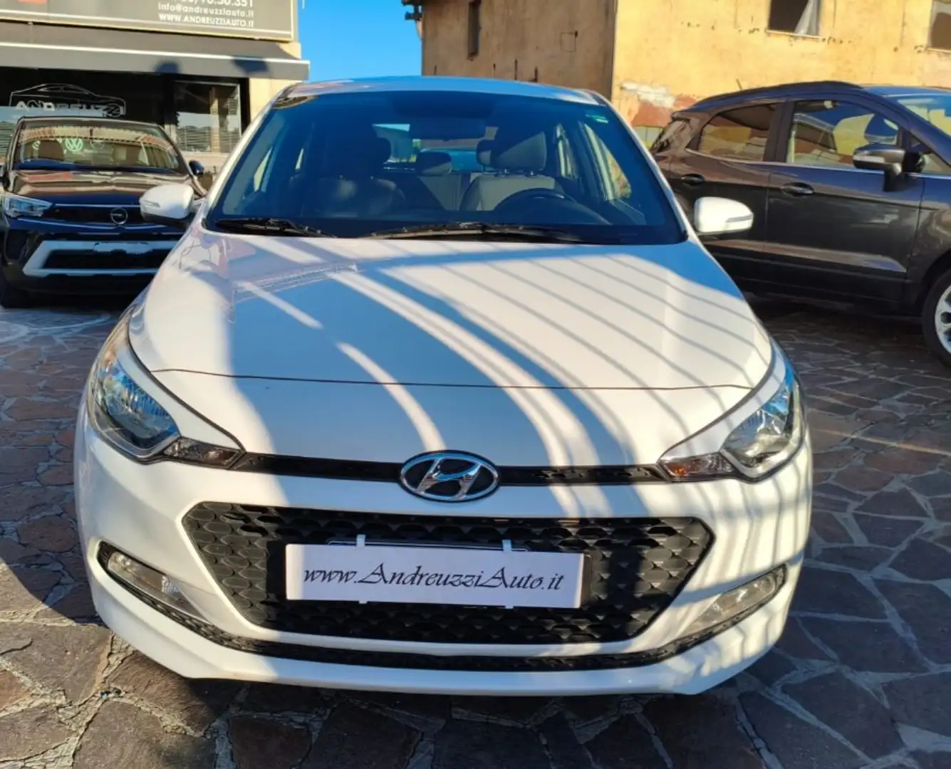 Hyundai i20 2015 5p 1.2 Blackline 84cv Bianco - 2