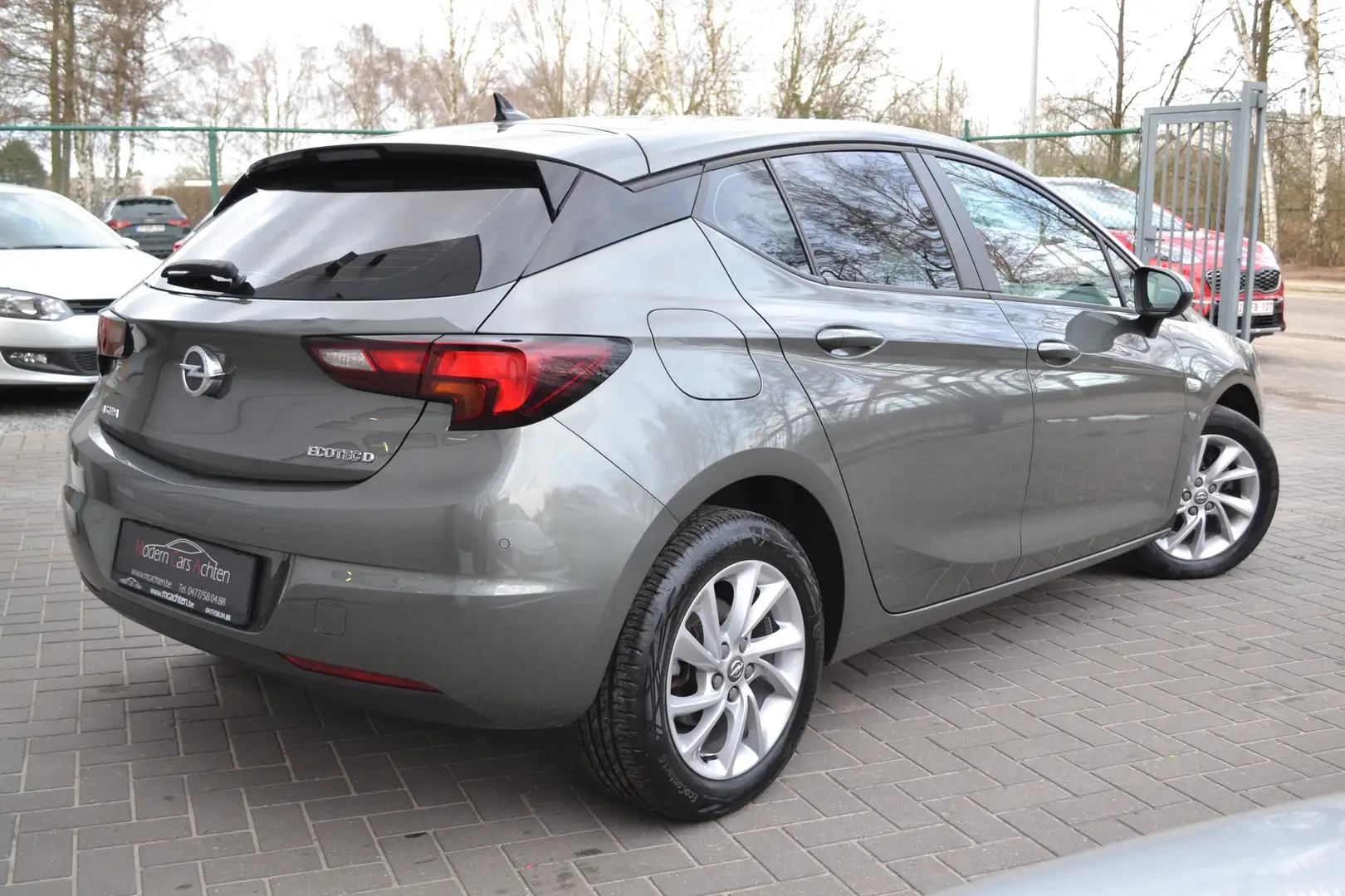Opel Astra 1.6 CDTi ECOTEC D Innovation S/S (EU6.2) Grau - 2
