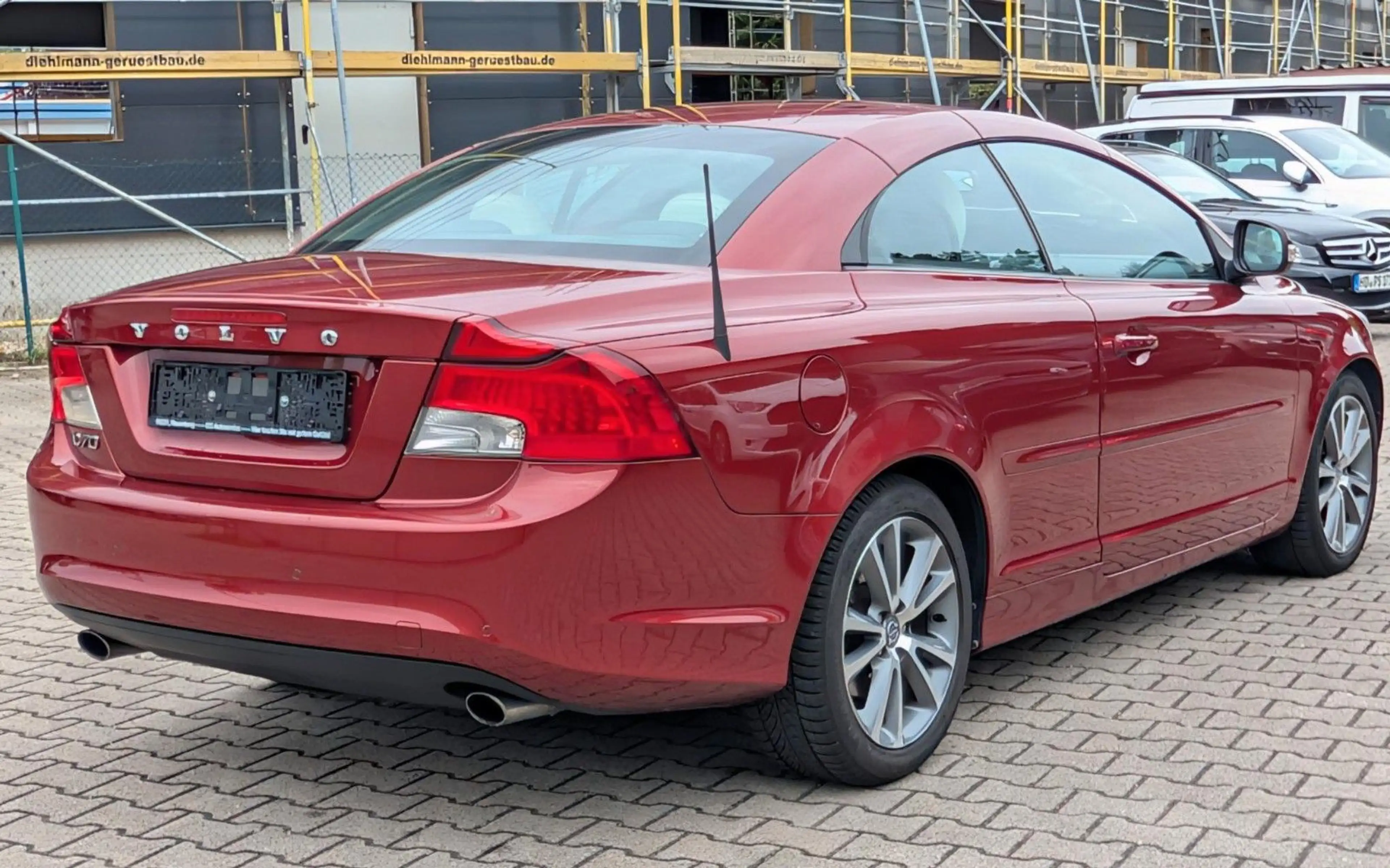 Volvo C70 Cabriolet D3 Momentum — photo 15
