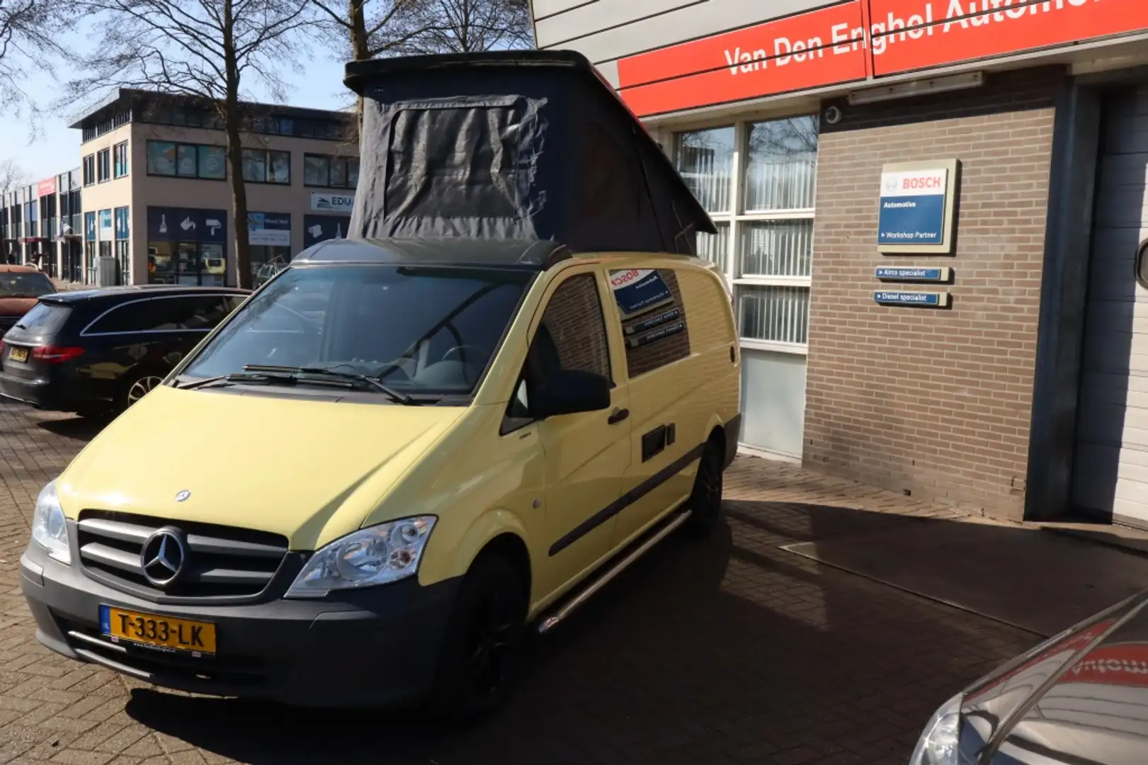 Mercedes-Benz Camper met nieuw interieur vito kampeerauto Jaune - 1