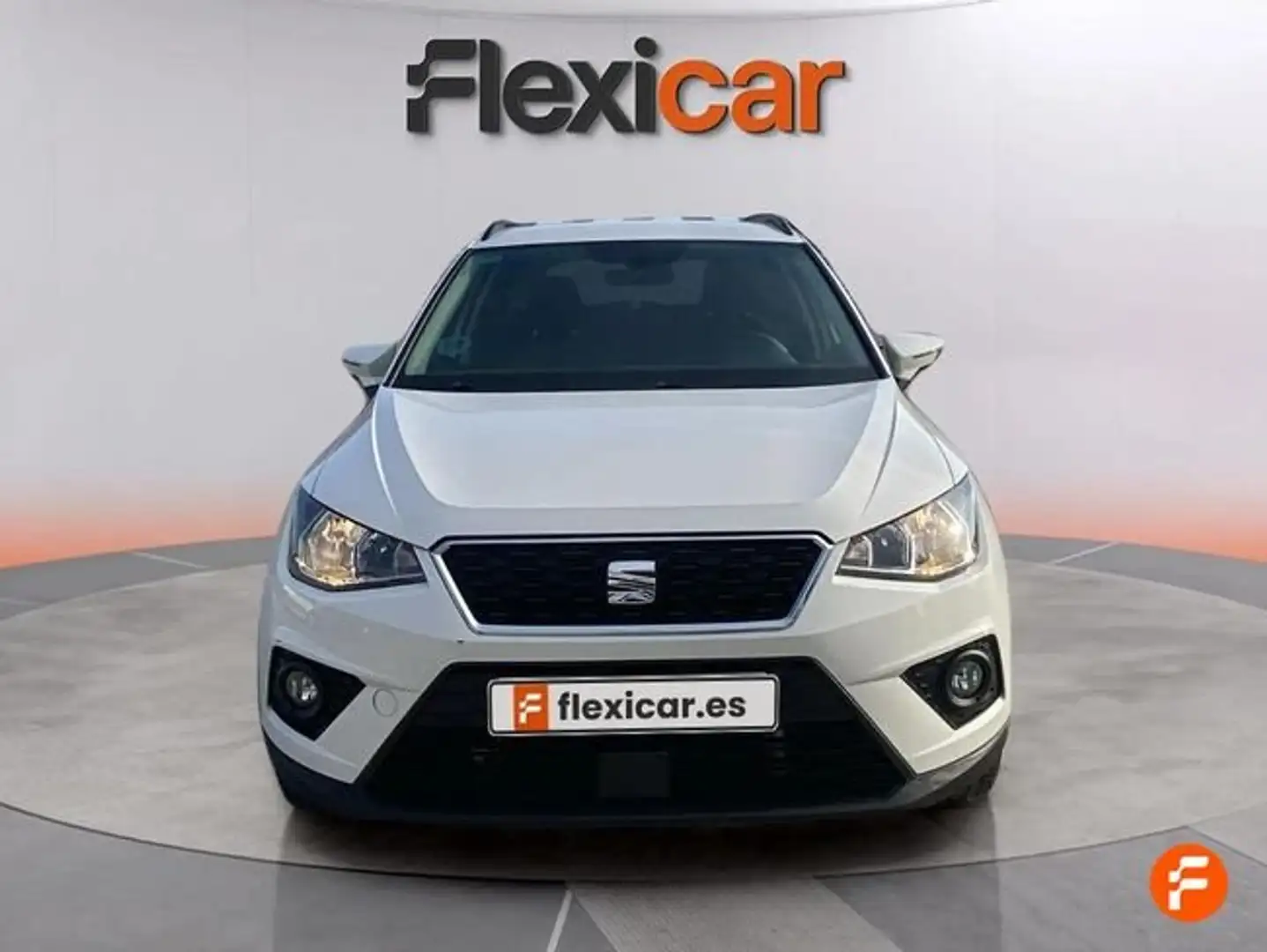 SEAT Arona 1.6TDI CR S&S Reference Plus 95 Blanco - 2