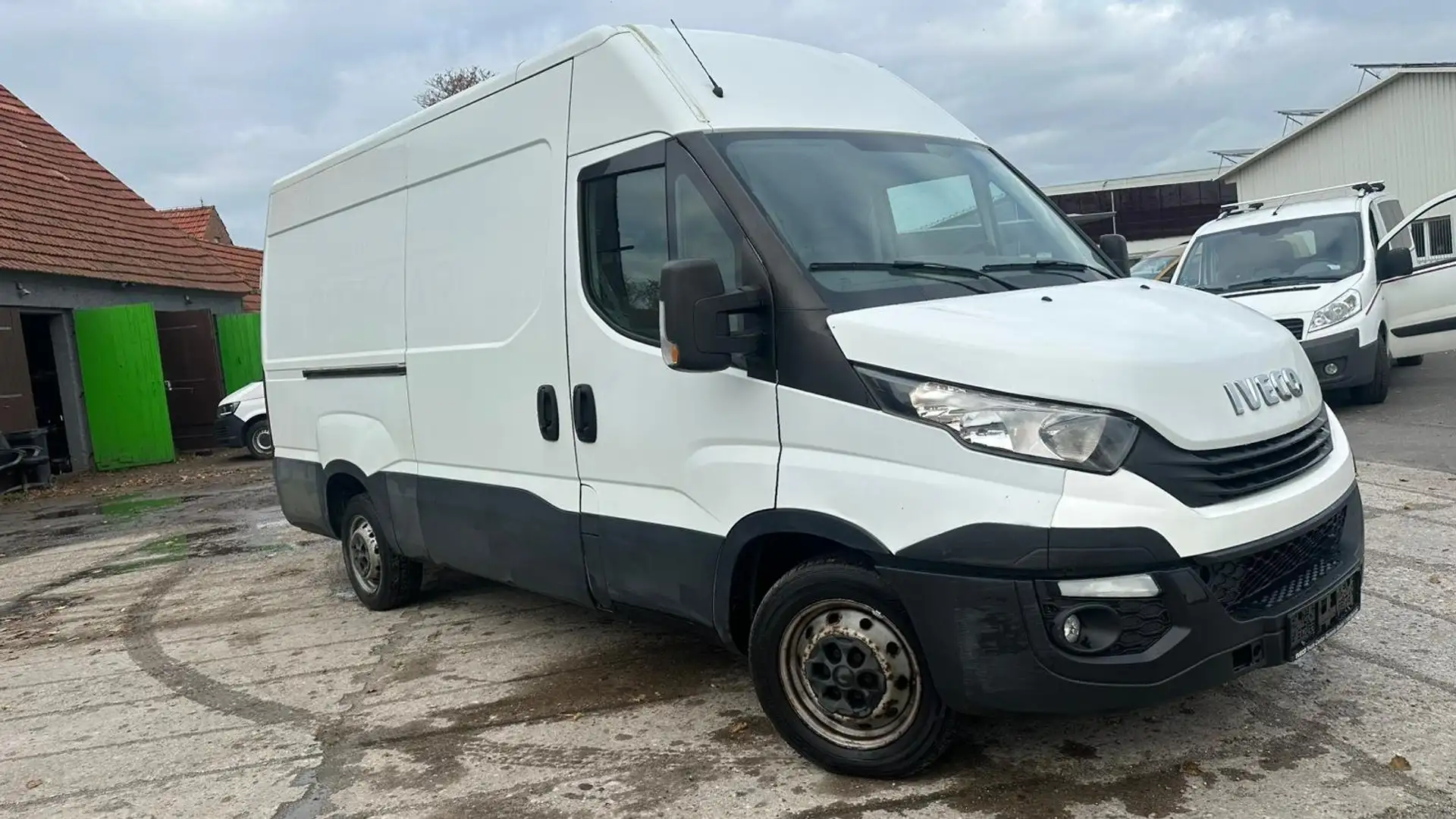 Iveco Daily HKa 35 S Radstand 3520 L **HU/AU NEU** Blanc - 1