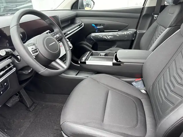 Hyundai Tucson view 8