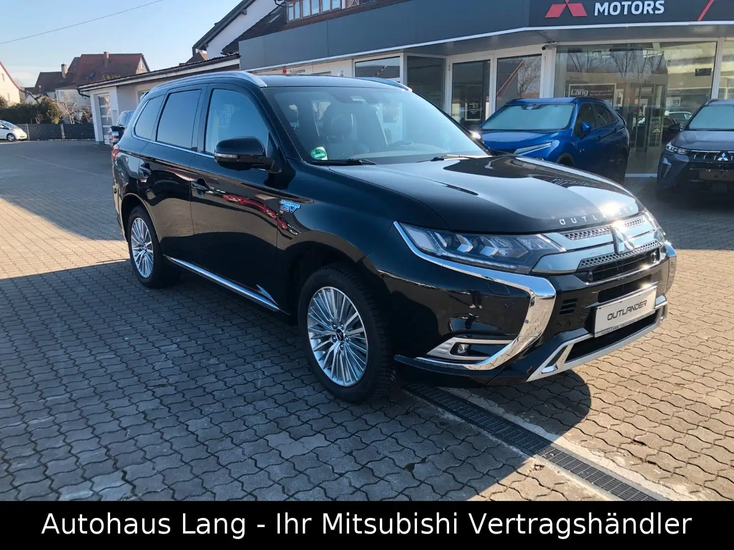 Mitsubishi Outlander PHEV Top 4WD*AHK* ALLSEASON REIFEN Negro - 2