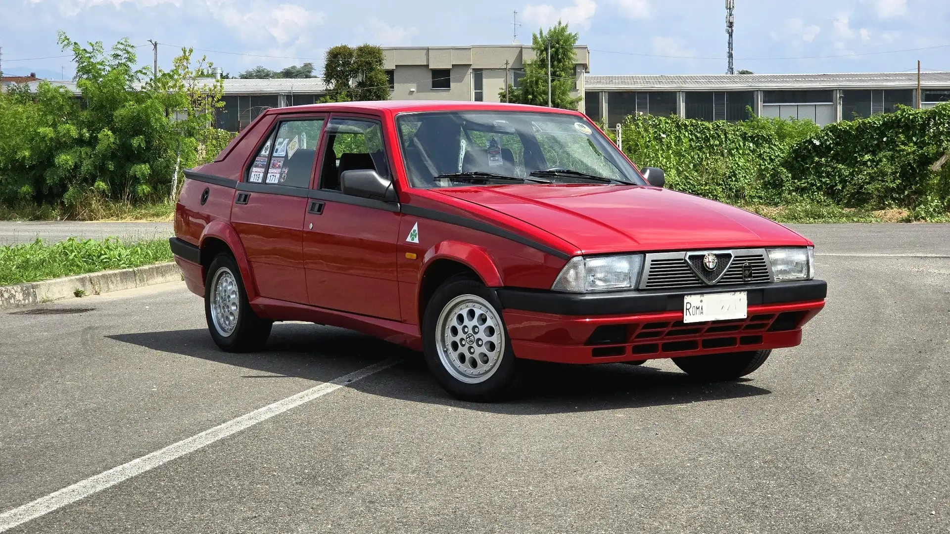 Alfa Romeo 75 2.0i ts - 1