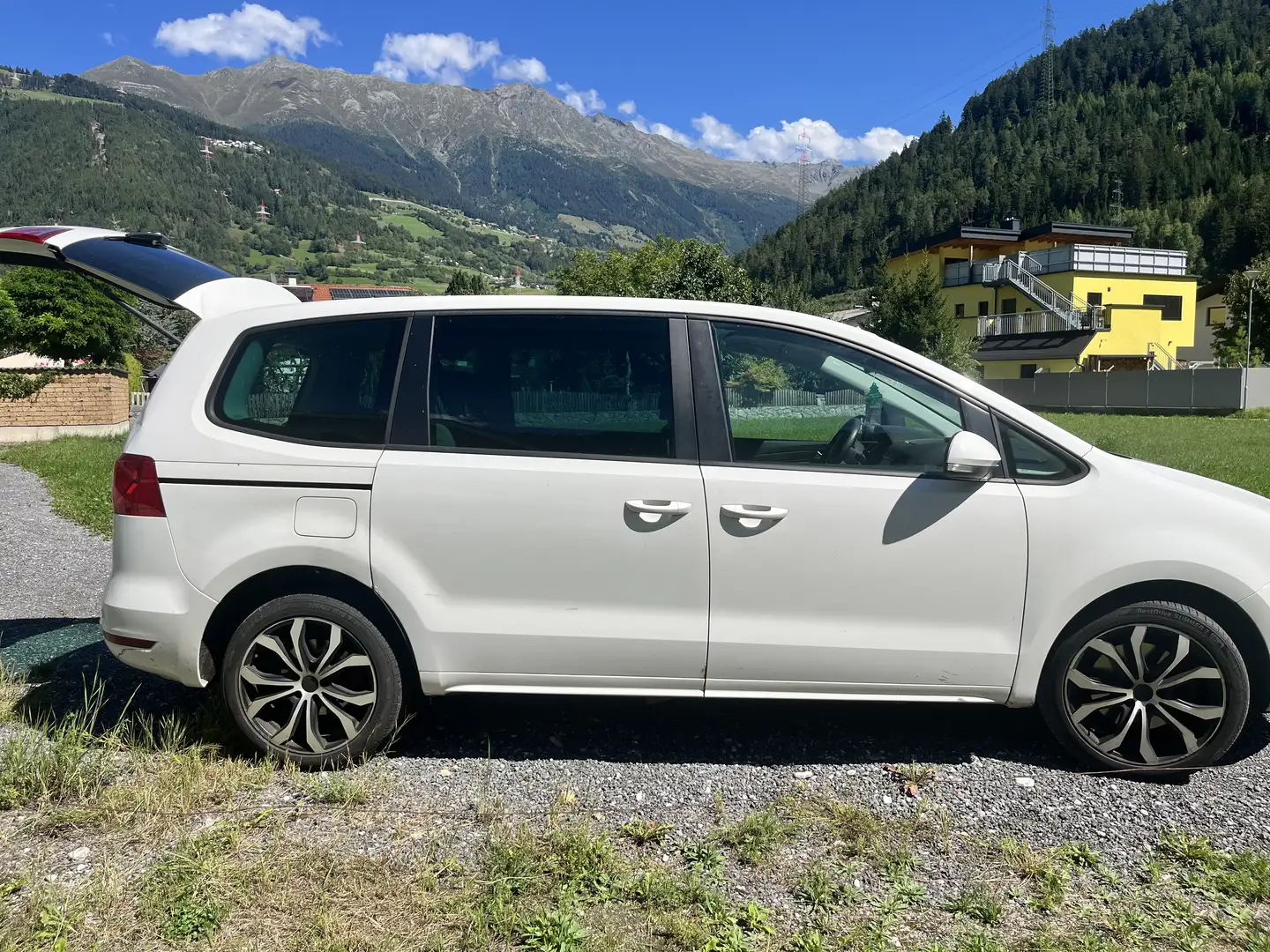 SEAT Alhambra Style 2,0 TDI CR 4WD DPF - 2
