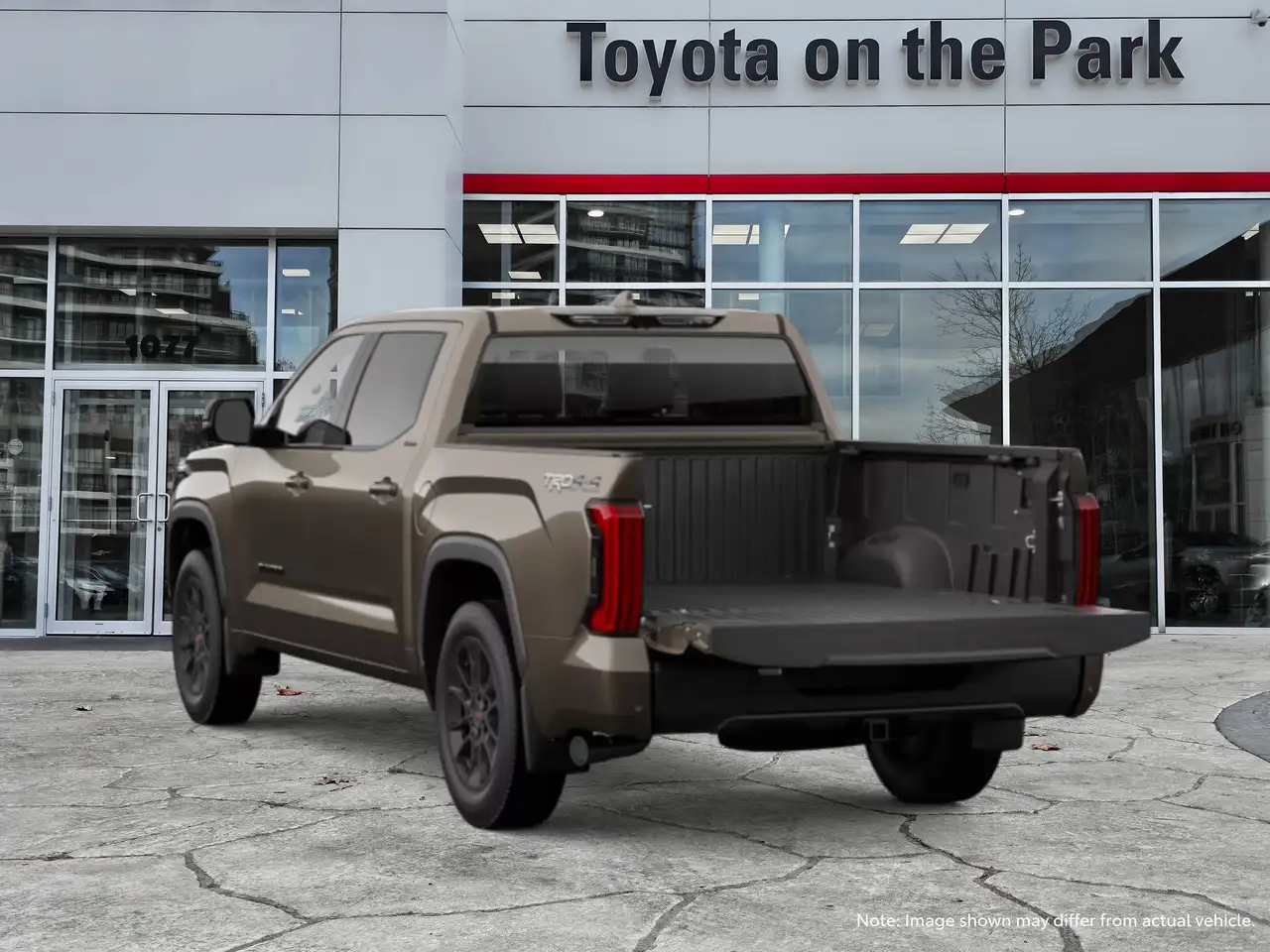 Toyota Tundra снимка Toyota Tundra