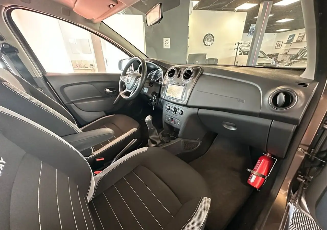 Dacia Sandero Sandero Stepway — photo 9