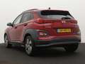 Hyundai KONA EV Premium 64 kWh 100%EV. / Navigatie / Schuif-kan Rood - thumbnail 4