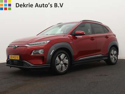 Hyundai KONA EV Premium 64 kWh 100%EV. / Navigatie / Schuif-kan