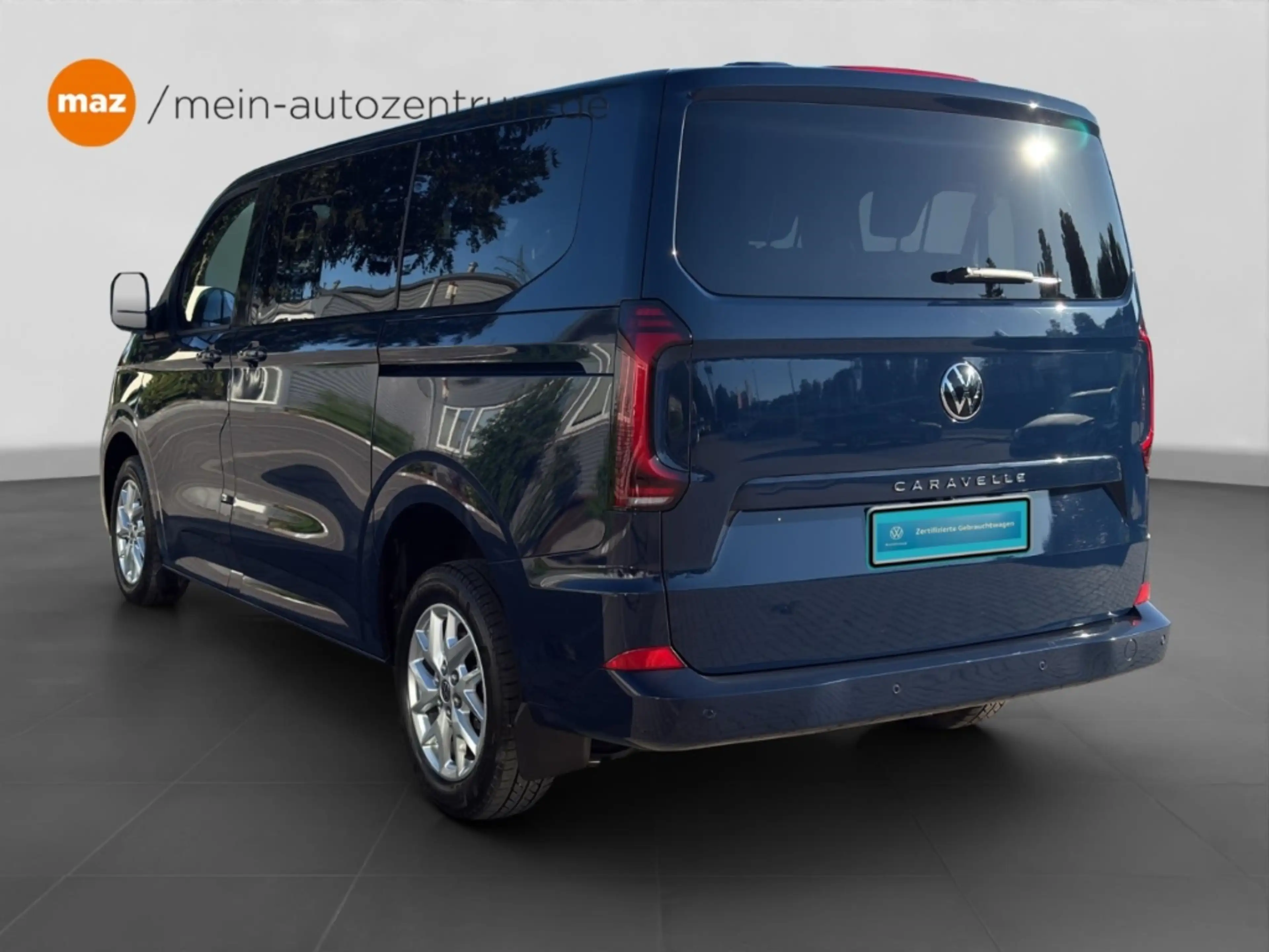 Volkswagen T7 Caravelle 2.0 TDI Style KR Alu Matrix-LED AHK Kamera Navi AC — photo 4