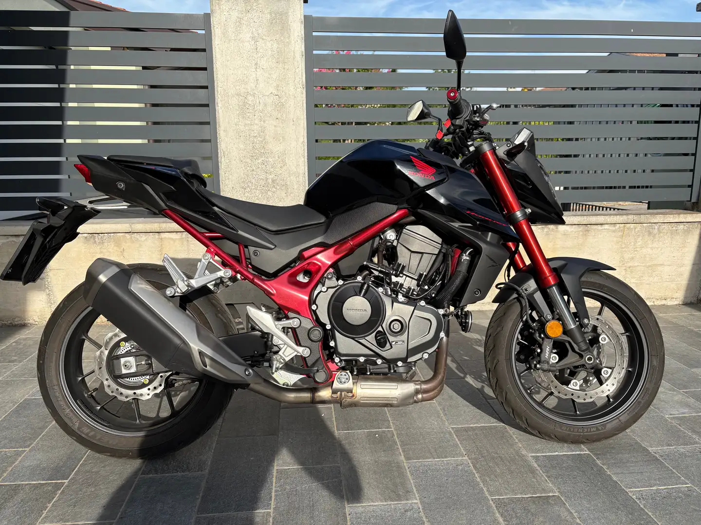 Honda Hornet 2023 Nero - 2