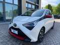 Toyota Aygo Aygo 5p 1.0 x-play CONNECT 72cv **RETROCAMERA** Wit - thumbnail 6