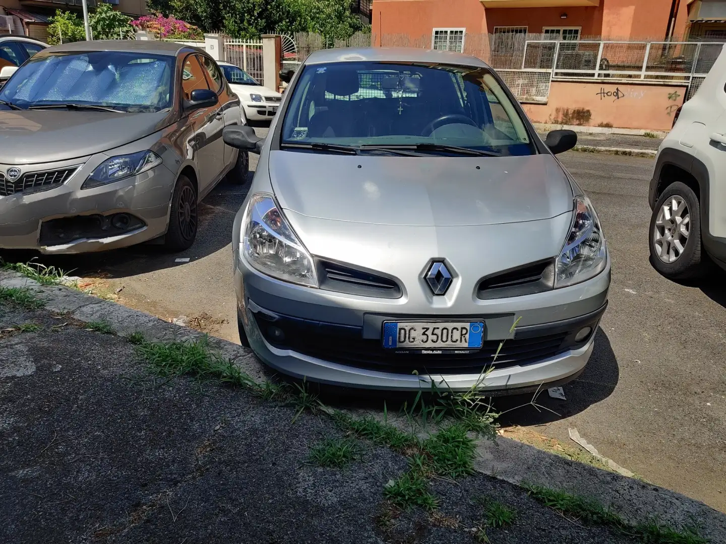 Renault Clio - 2