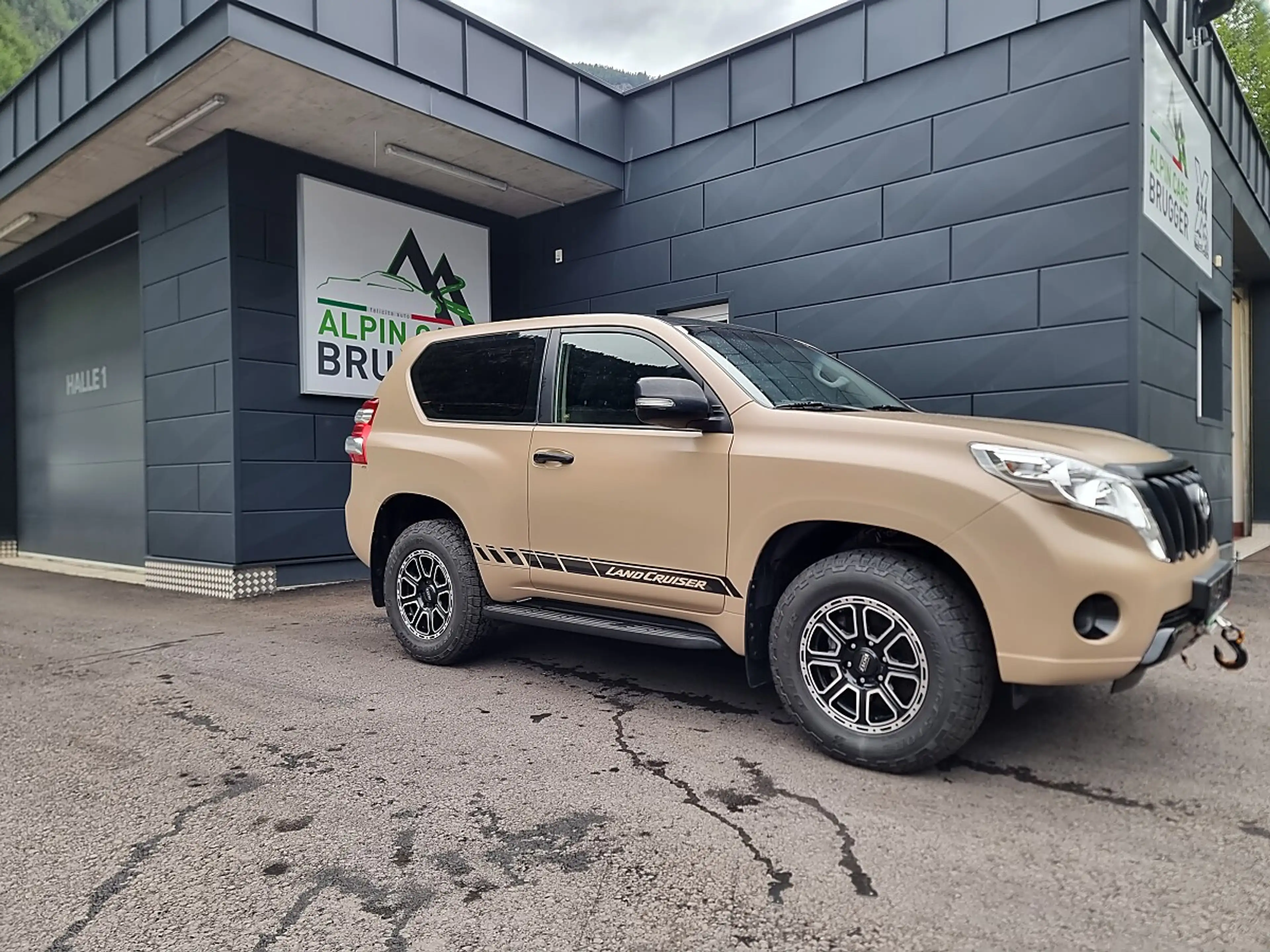 Toyota Land Cruiser Landcruiser 2,8 D-4D 4WD — photo 2