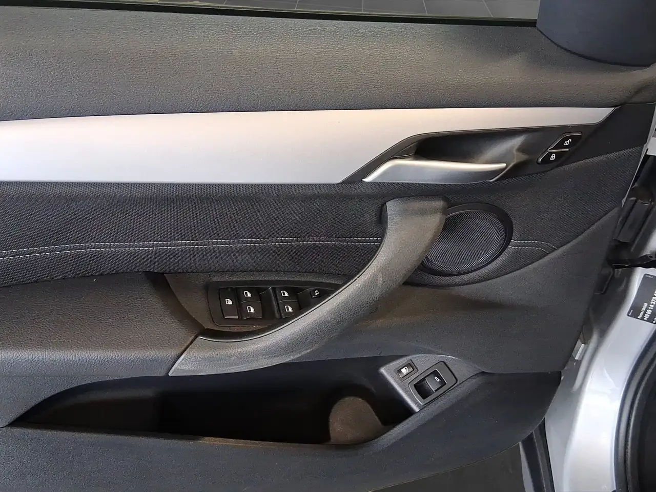 BMW X1 xDrive25e Advantage / AHK/ Businesspaket Navi/ Dri, миниатюра 10