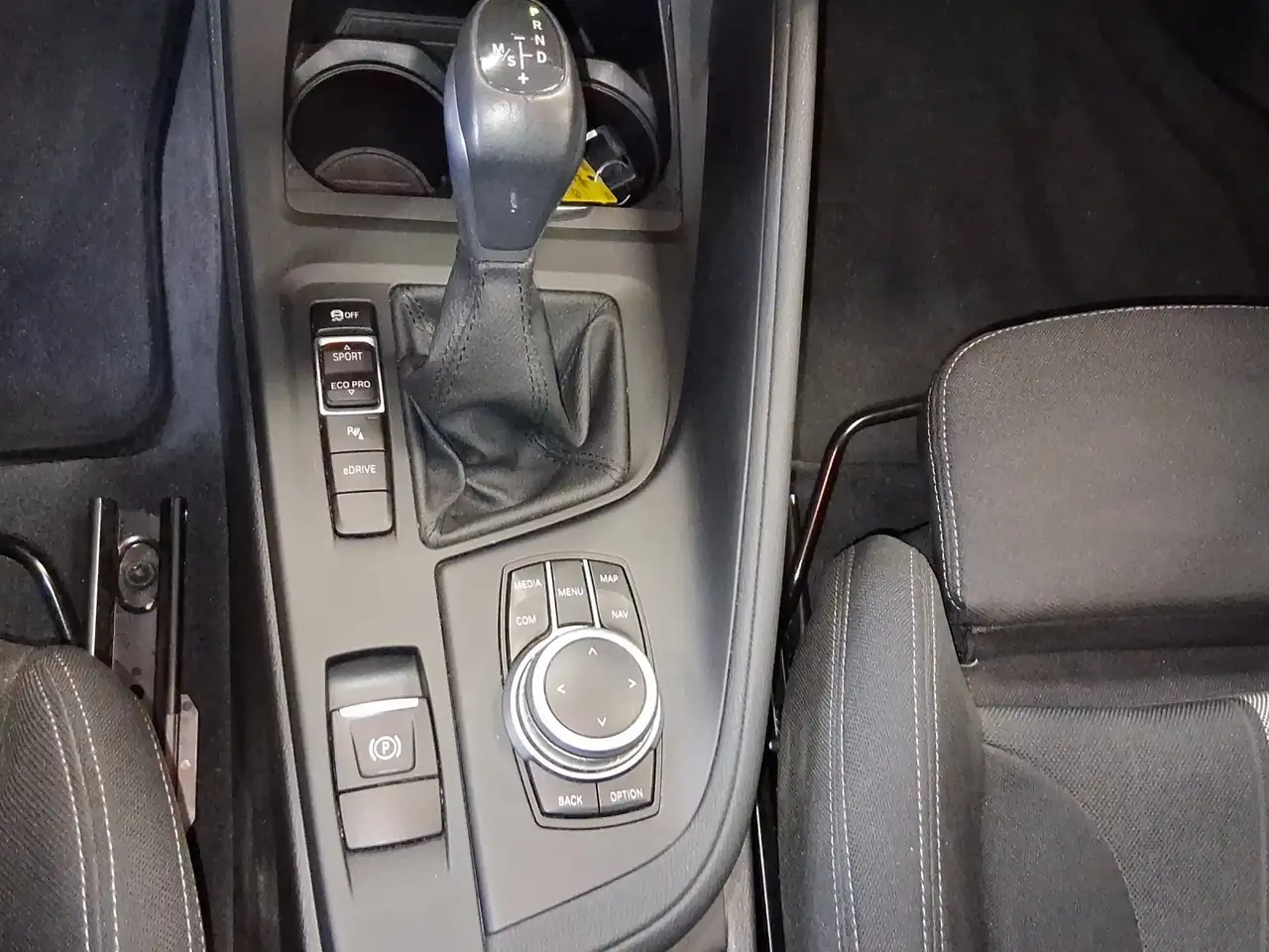BMW X1 xDrive25e Advantage / AHK/ Businesspaket Navi/ Dri, миниатюра 17
