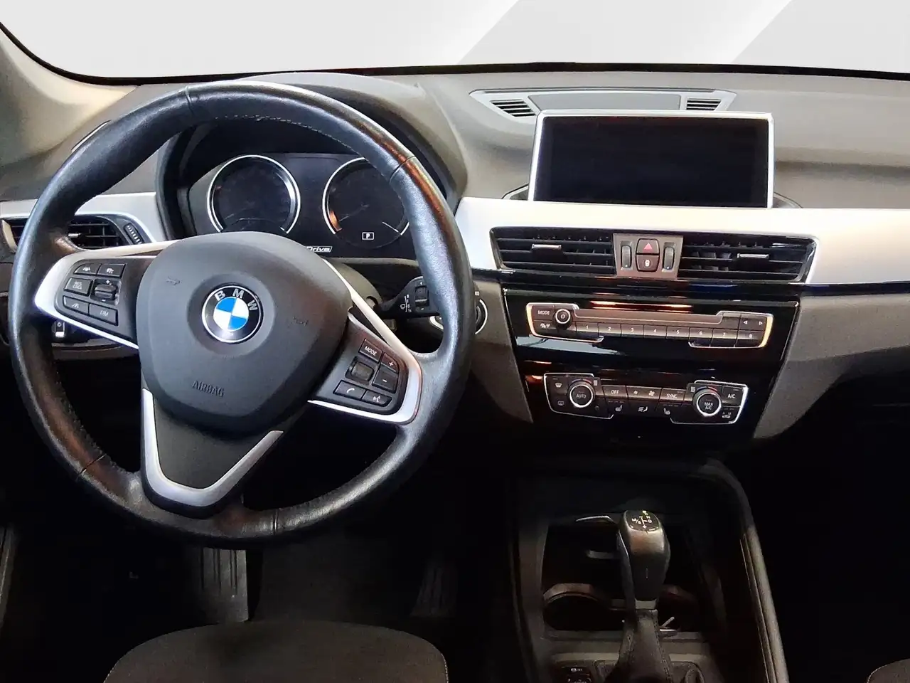 BMW X1 xDrive25e Advantage / AHK/ Businesspaket Navi/ Dri, миниатюра 9