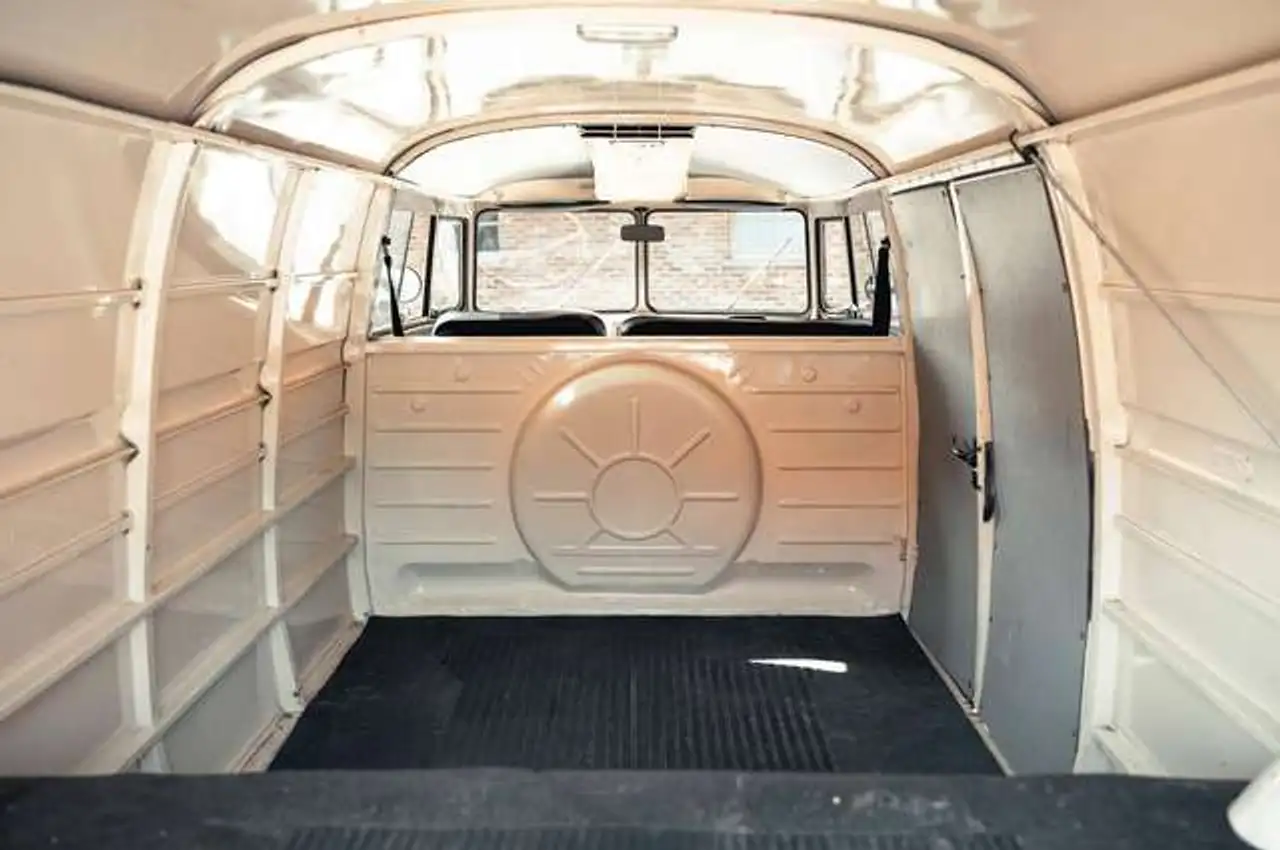 Volkswagen T1 KOMBI / PANEL VAN / SPLIT WINDOW / PEARL WHITE, foto 12