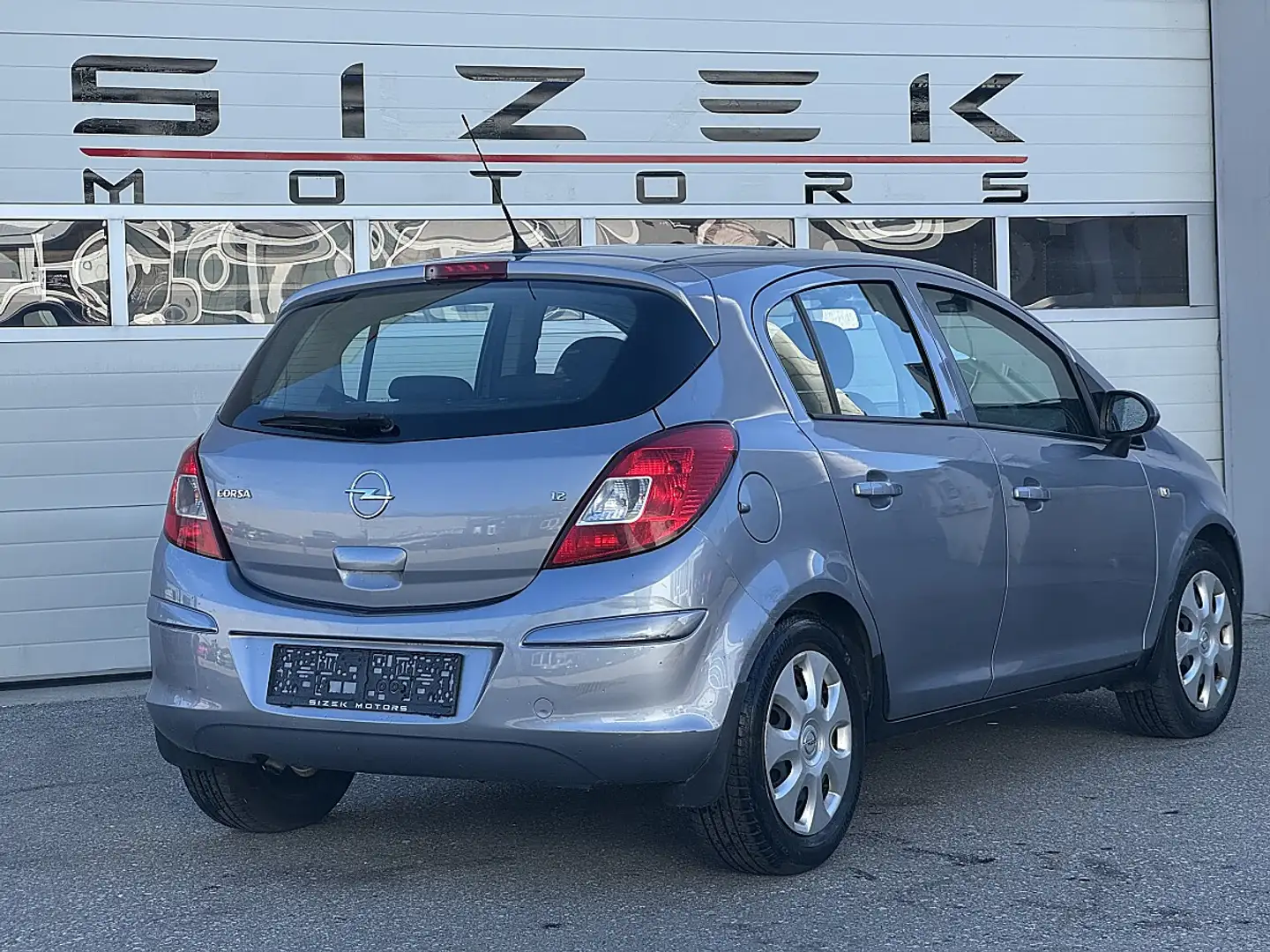 Opel Corsa 1,2 Edition Silber - 2