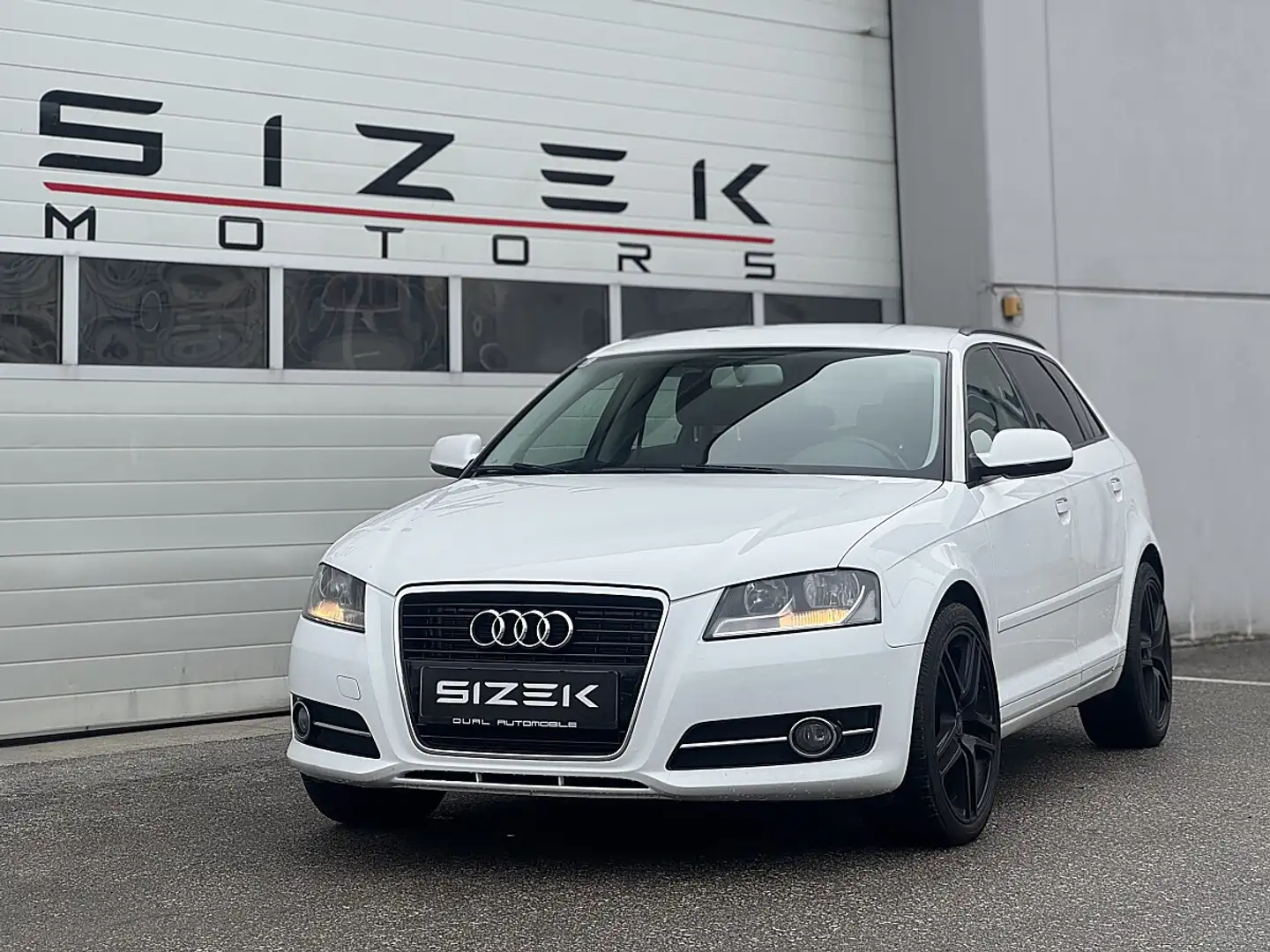 Audi A3 1,2 TFSI Comfort Edition Weiß - 1