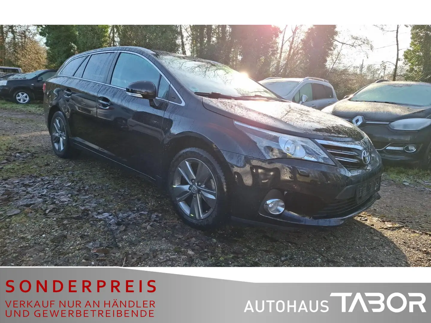 Toyota Avensis Kombi 1.8 Comfort LM Navi Klimaaut. SHZ Schwarz - 2